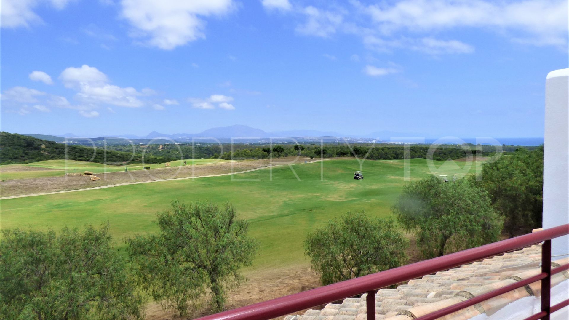 For sale town house with 2 bedrooms in Alcaidesa Golf