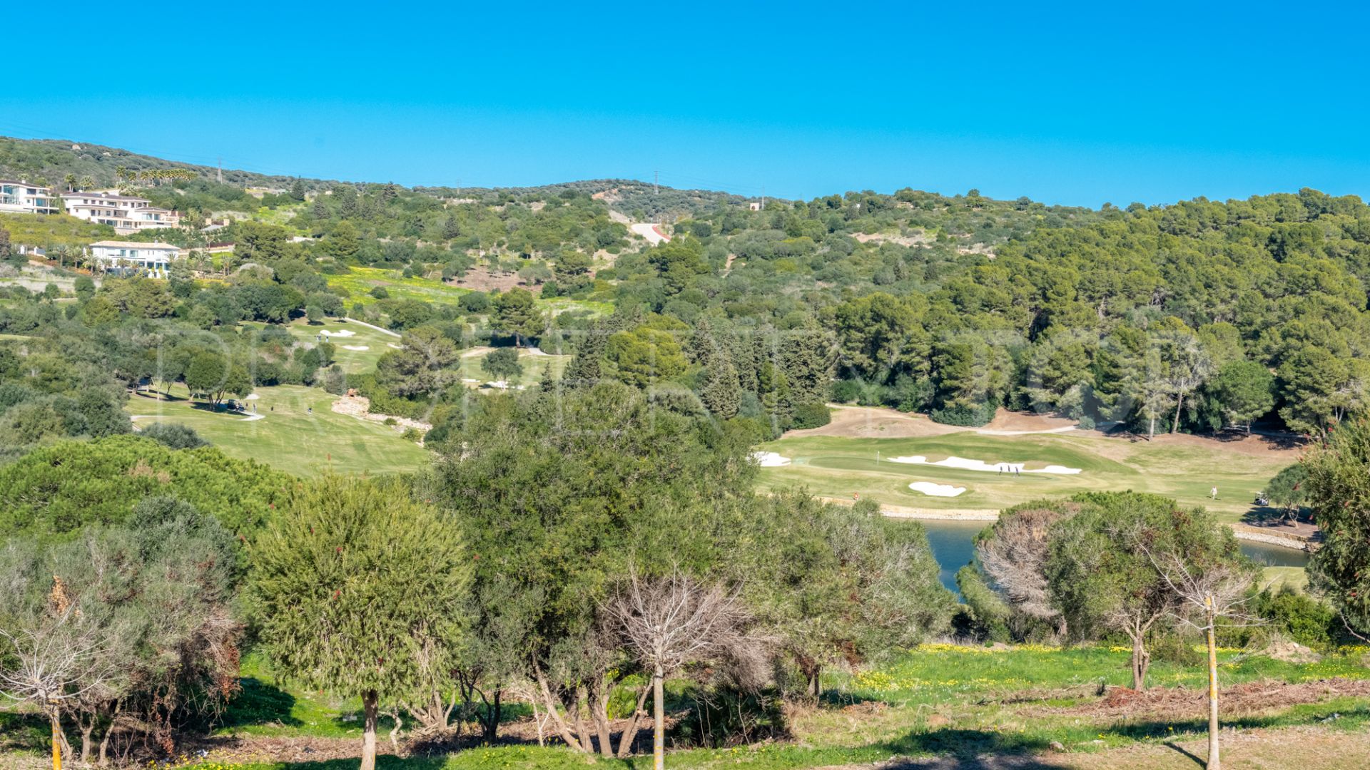 Se vende villa de 4 dormitorios en La Reserva