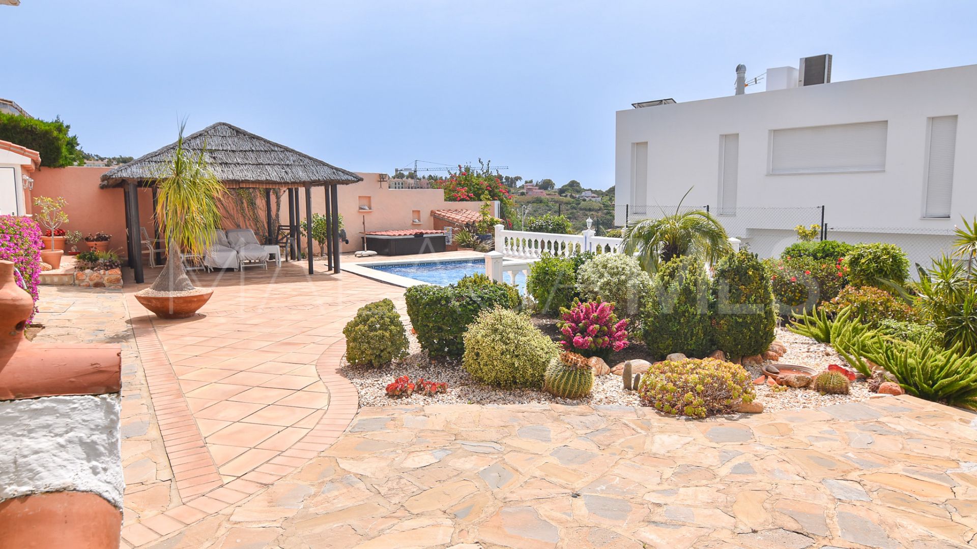 Maison for sale in Bahia de las Rocas