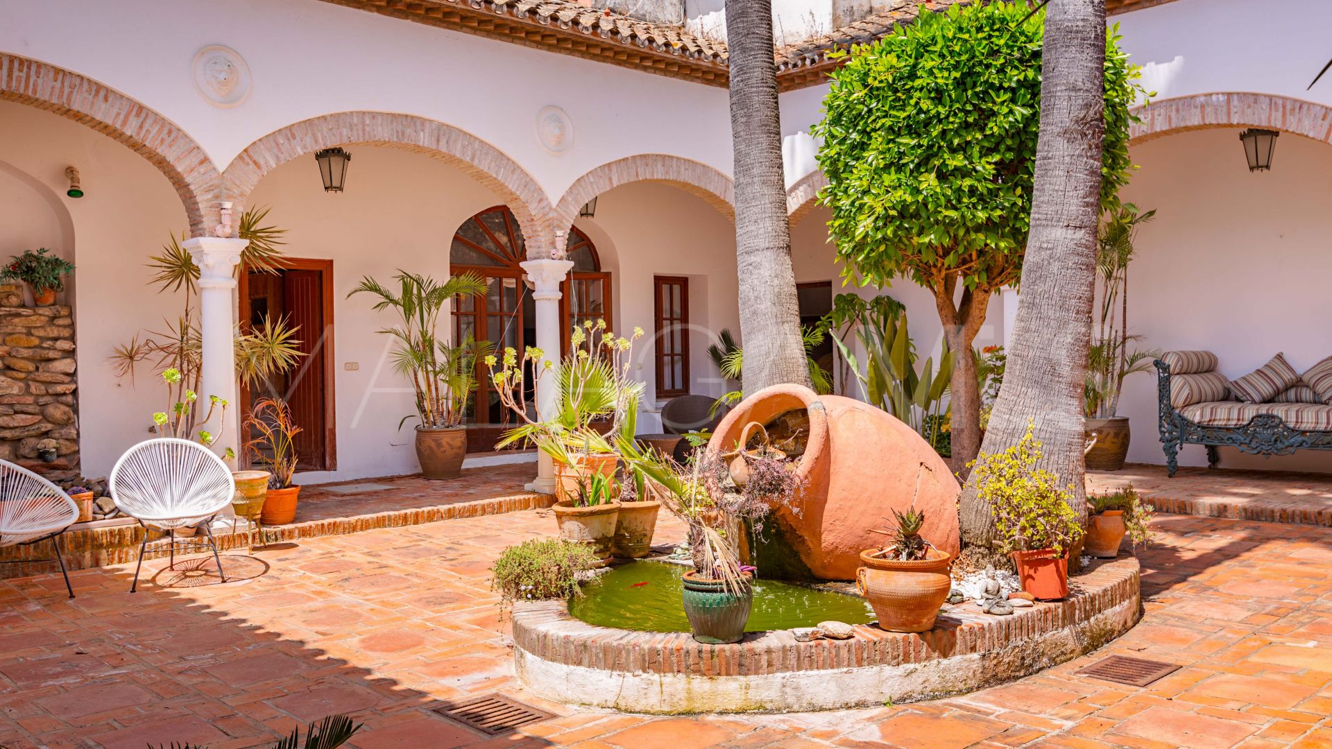 4 bedrooms Manilva restaurant for sale
