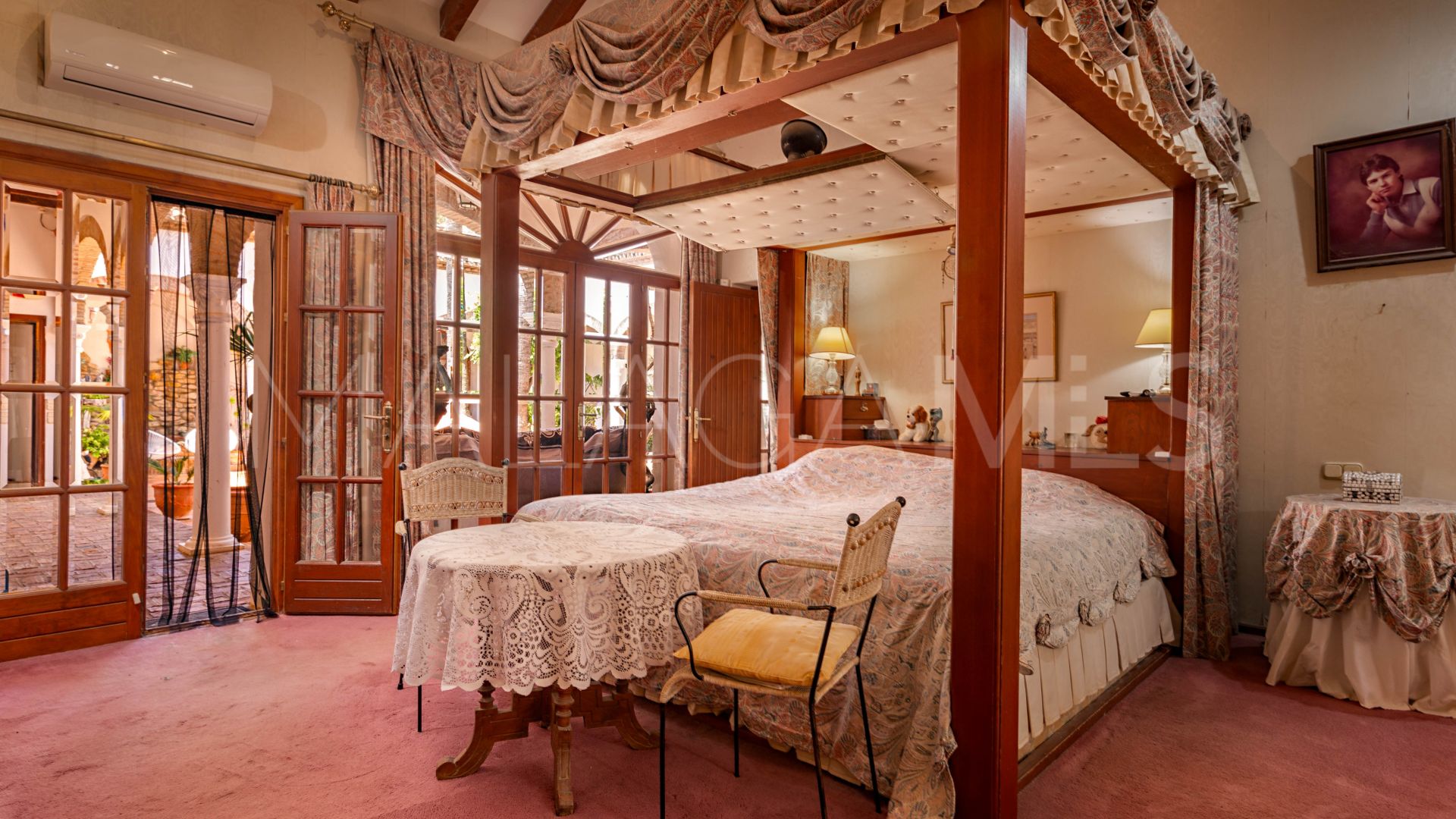 4 bedrooms Manilva restaurant for sale
