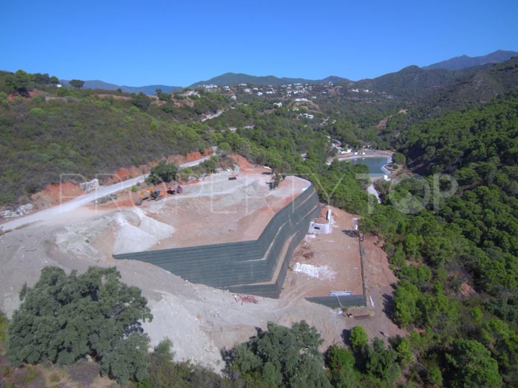 Plot for sale in Monte Mayor