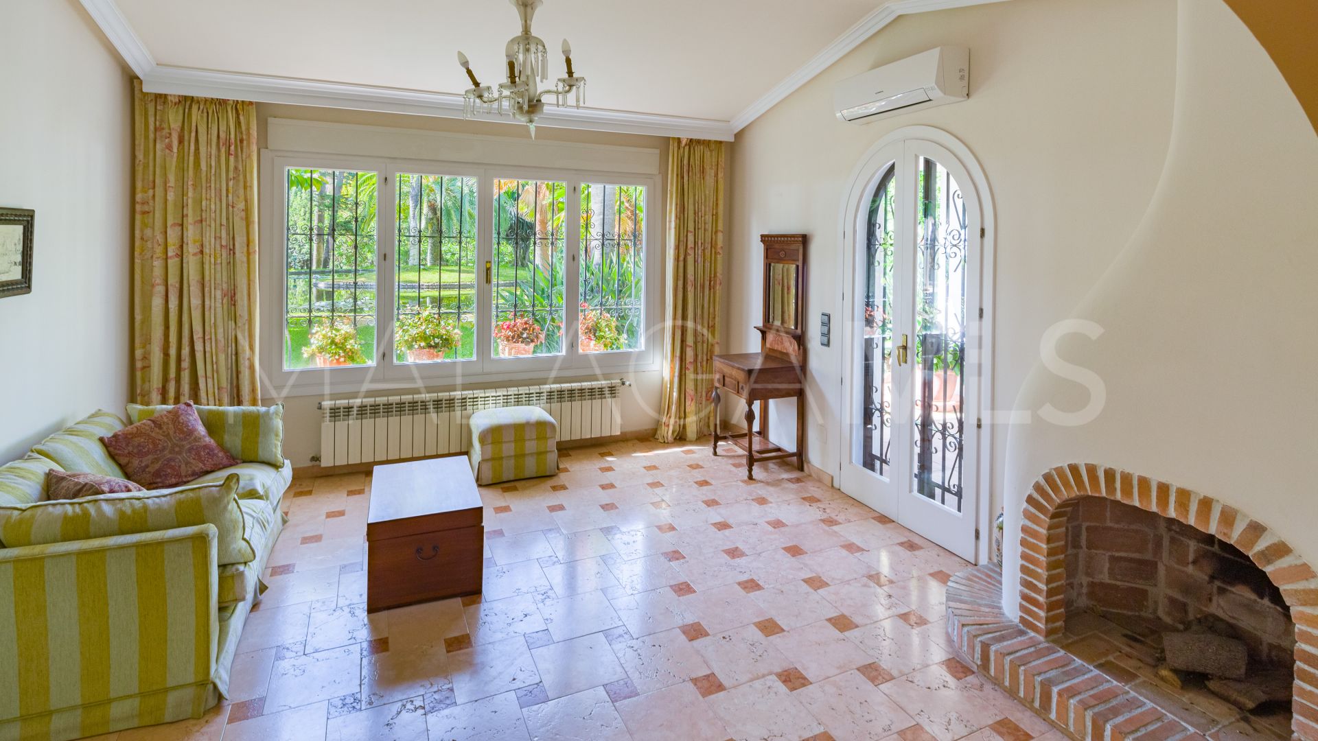 Villa for sale in Rocio de Nagüeles