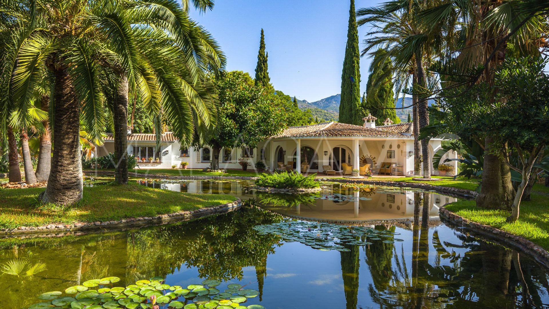 Villa for sale in Rocio de Nagüeles