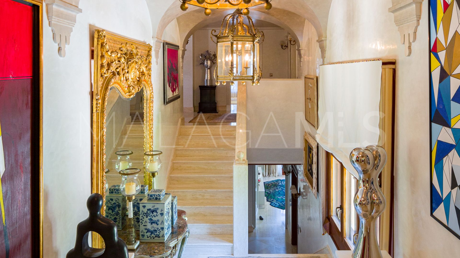 Villa de 6 bedrooms for sale in Marbella Golden Mile