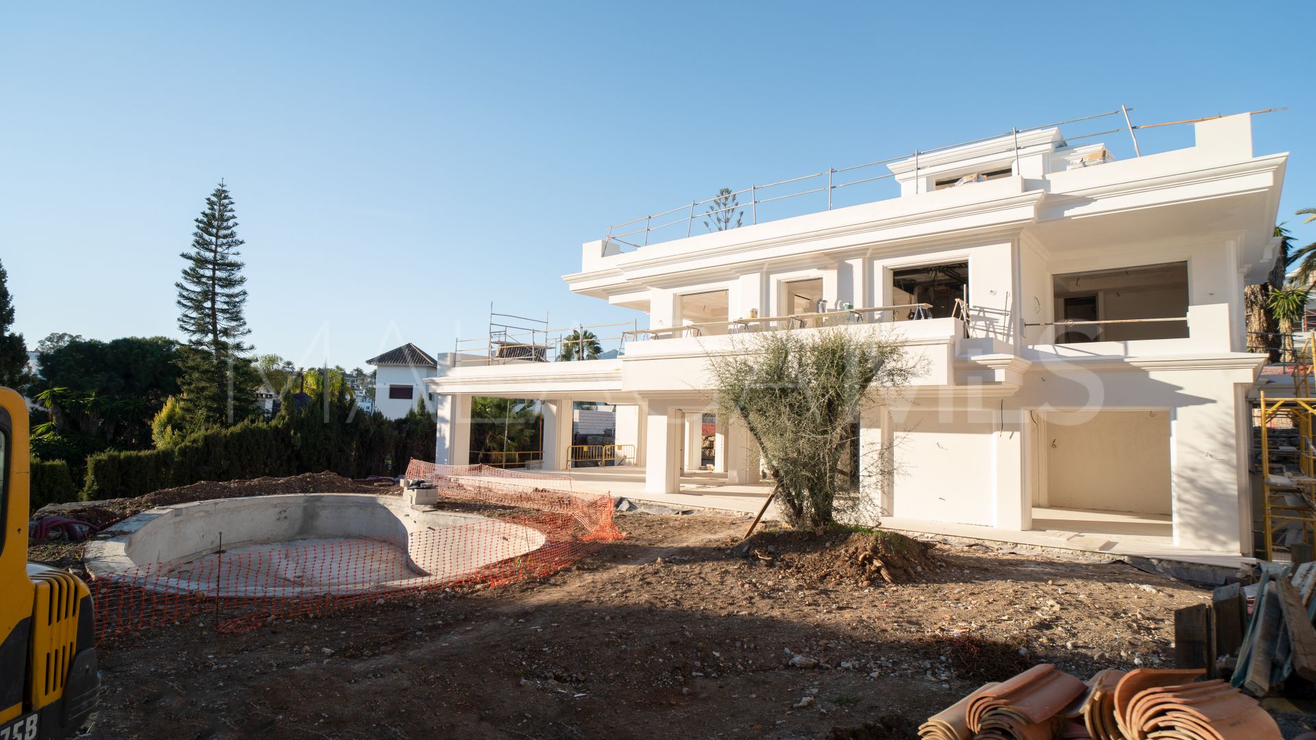 Las Lomas del Marbella Club 5 bedrooms villa for sale