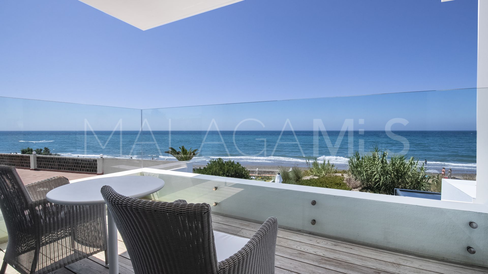 Marbella Este, villa de 6 bedrooms for sale