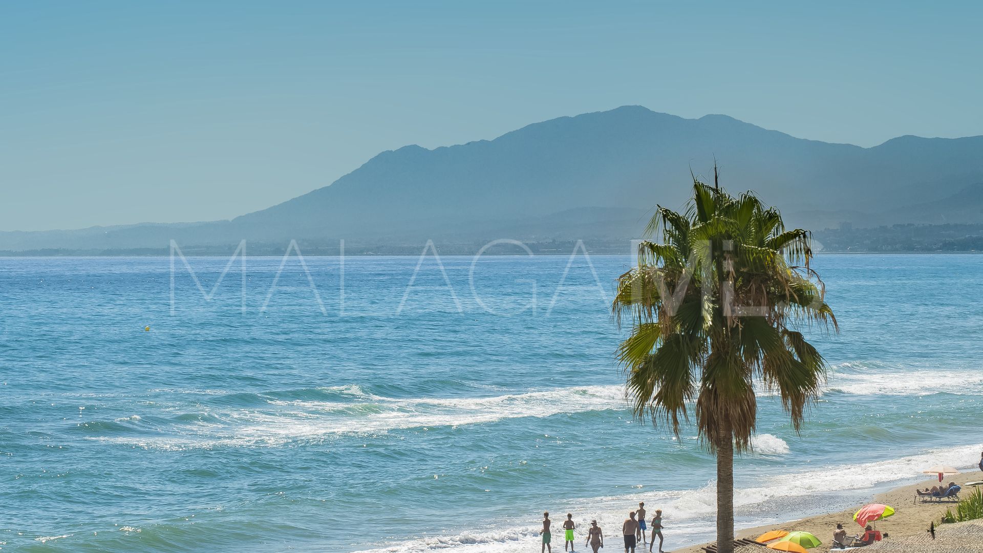 Marbella Este, villa de 6 bedrooms for sale