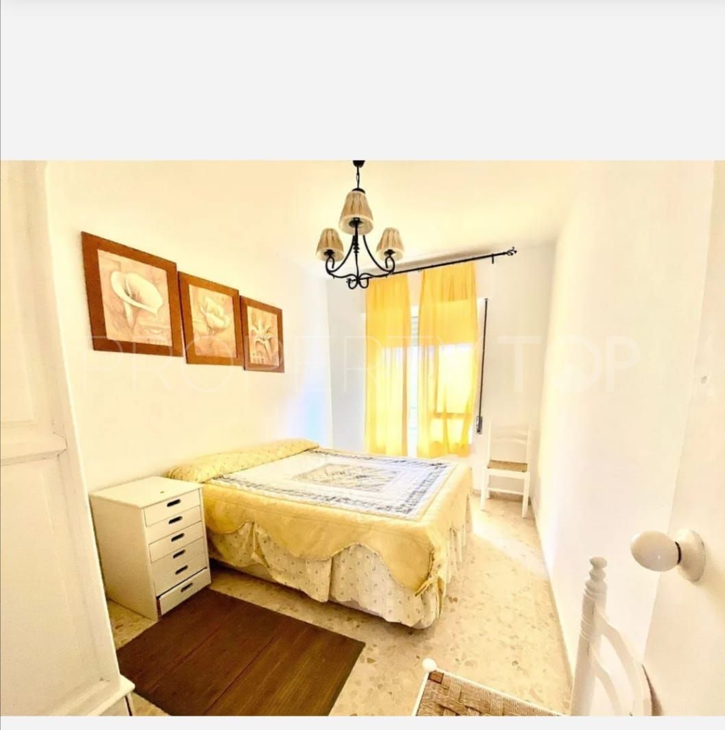 Tarifa, adosado con 4 dormitorios en venta