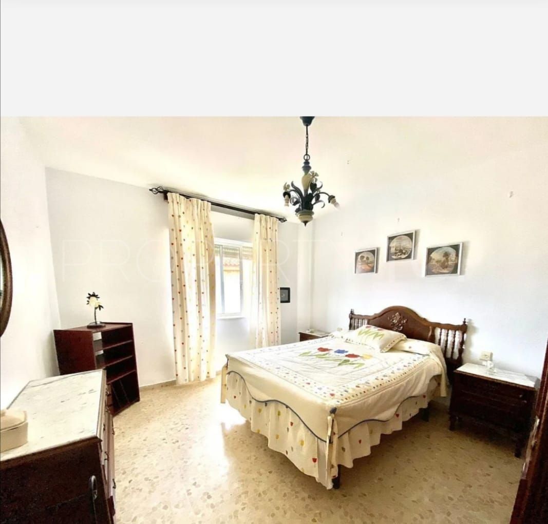 Tarifa, adosado con 4 dormitorios en venta
