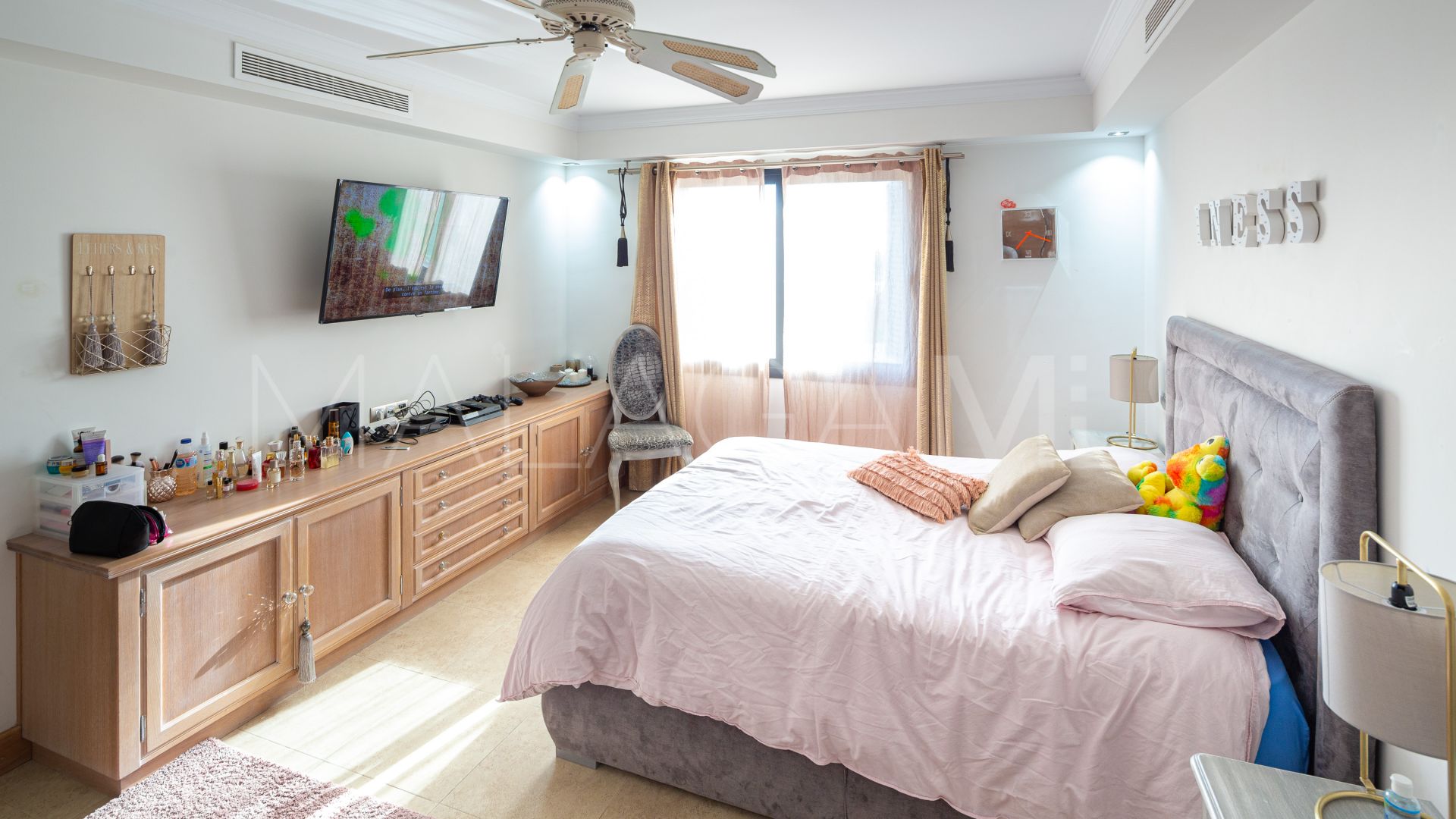 Nueva Andalucia, villa de 5 bedrooms for sale