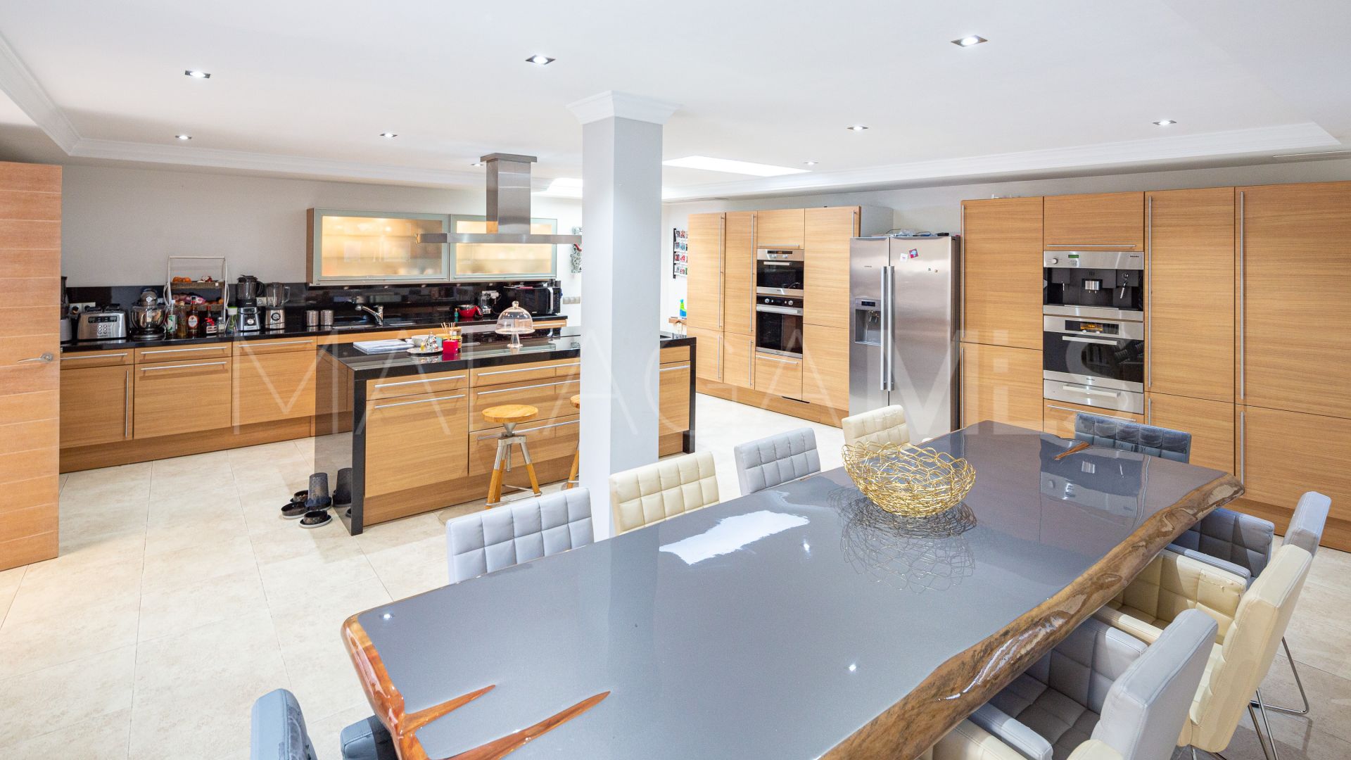 Nueva Andalucia, villa de 5 bedrooms for sale