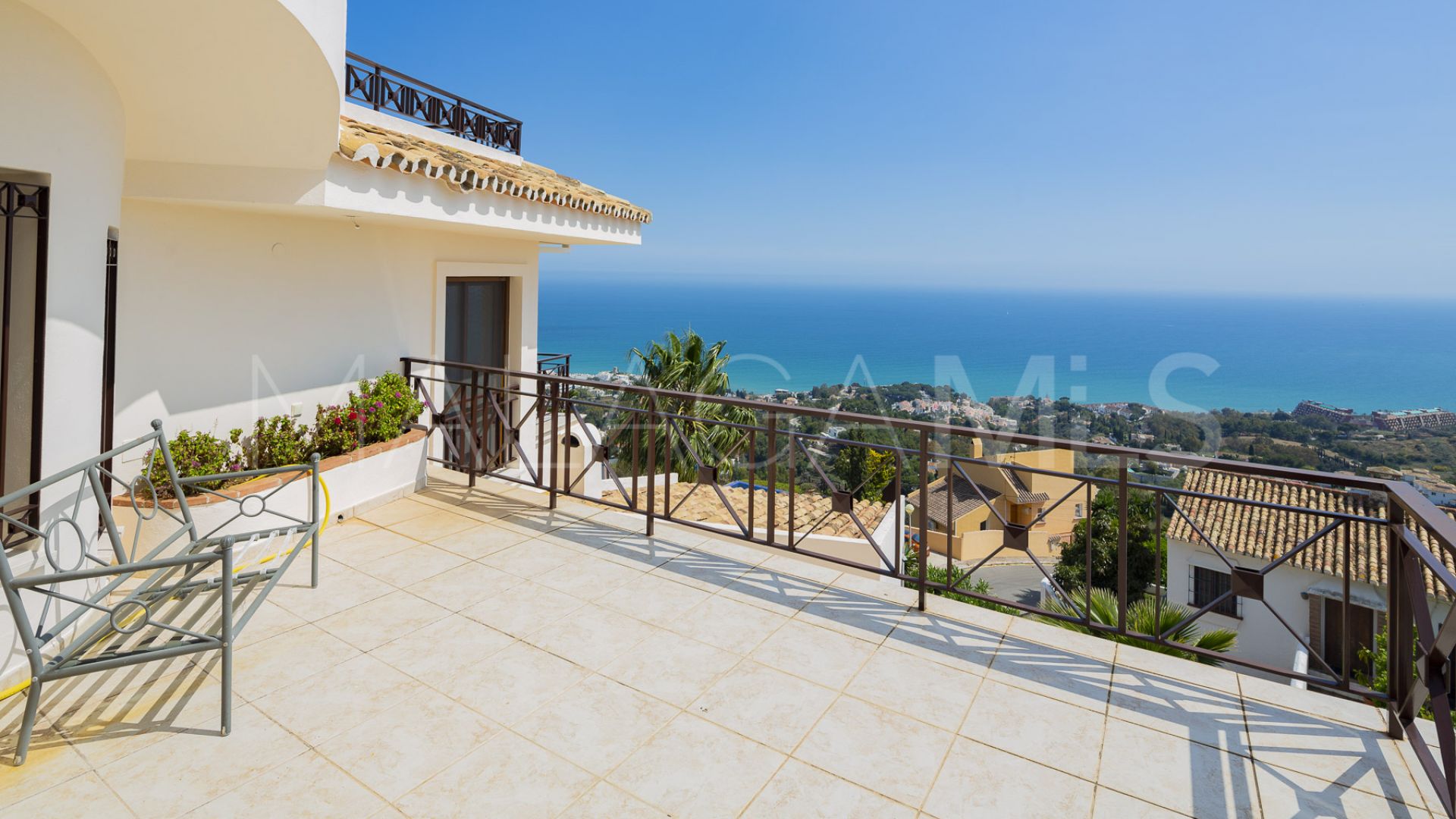 Villa for sale in Benalmadena Pueblo