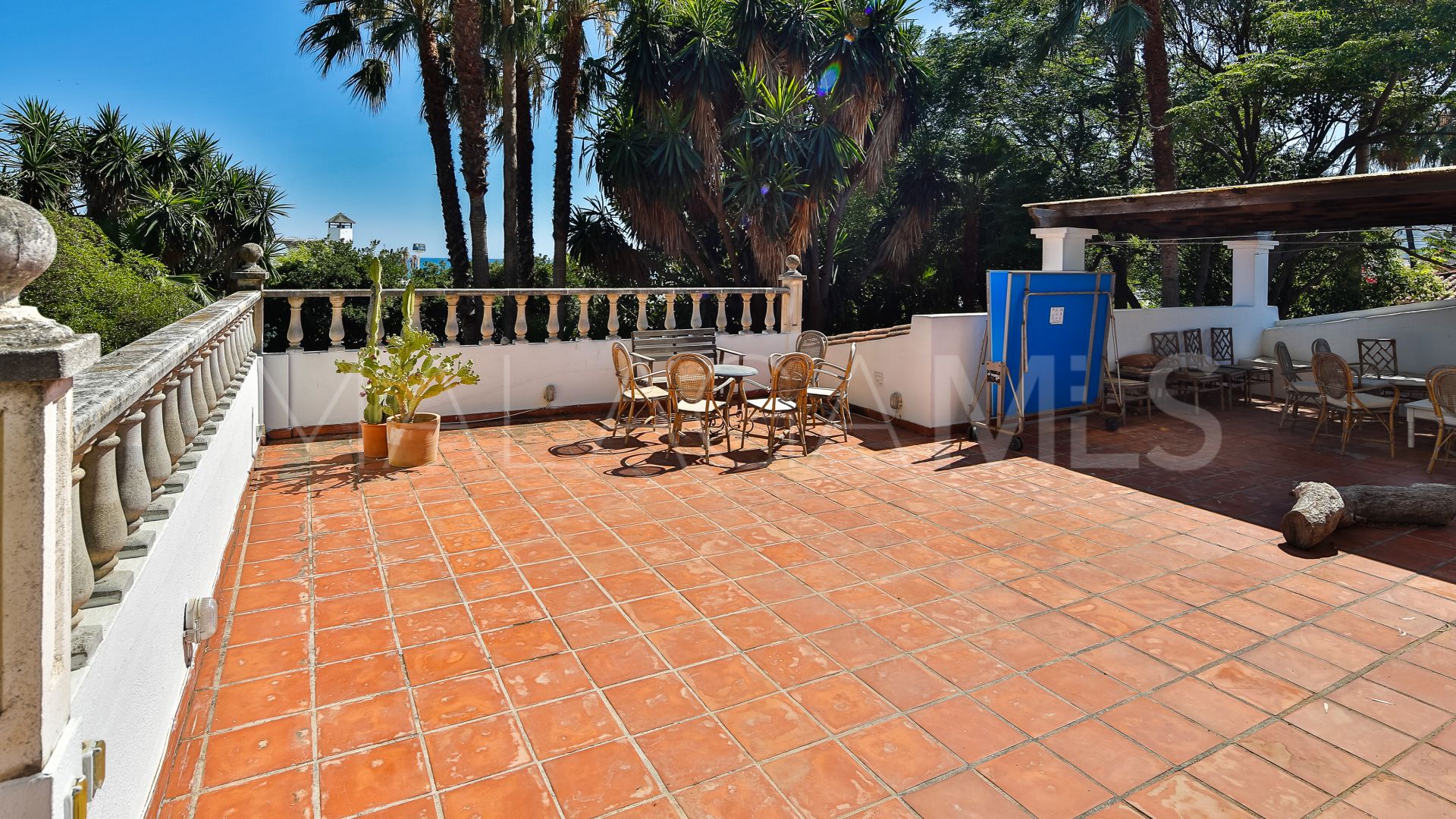 Villa for sale in Linda Vista Baja