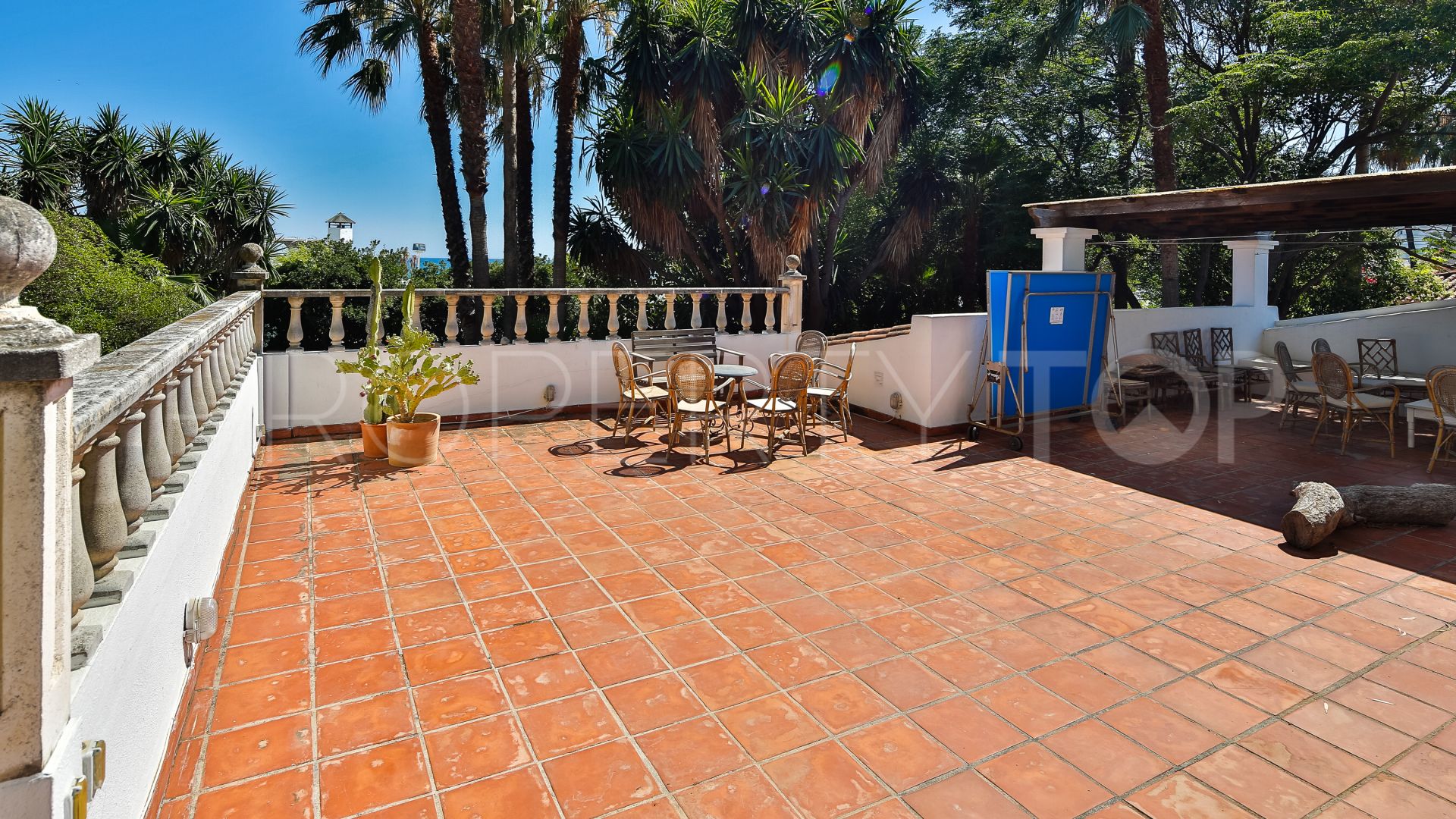 For sale villa in Linda Vista Baja