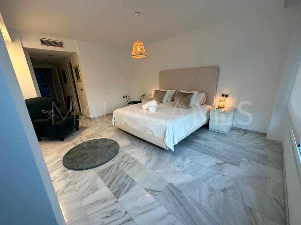 Ground floor apartment with 3 bedrooms for sale in Rio Real