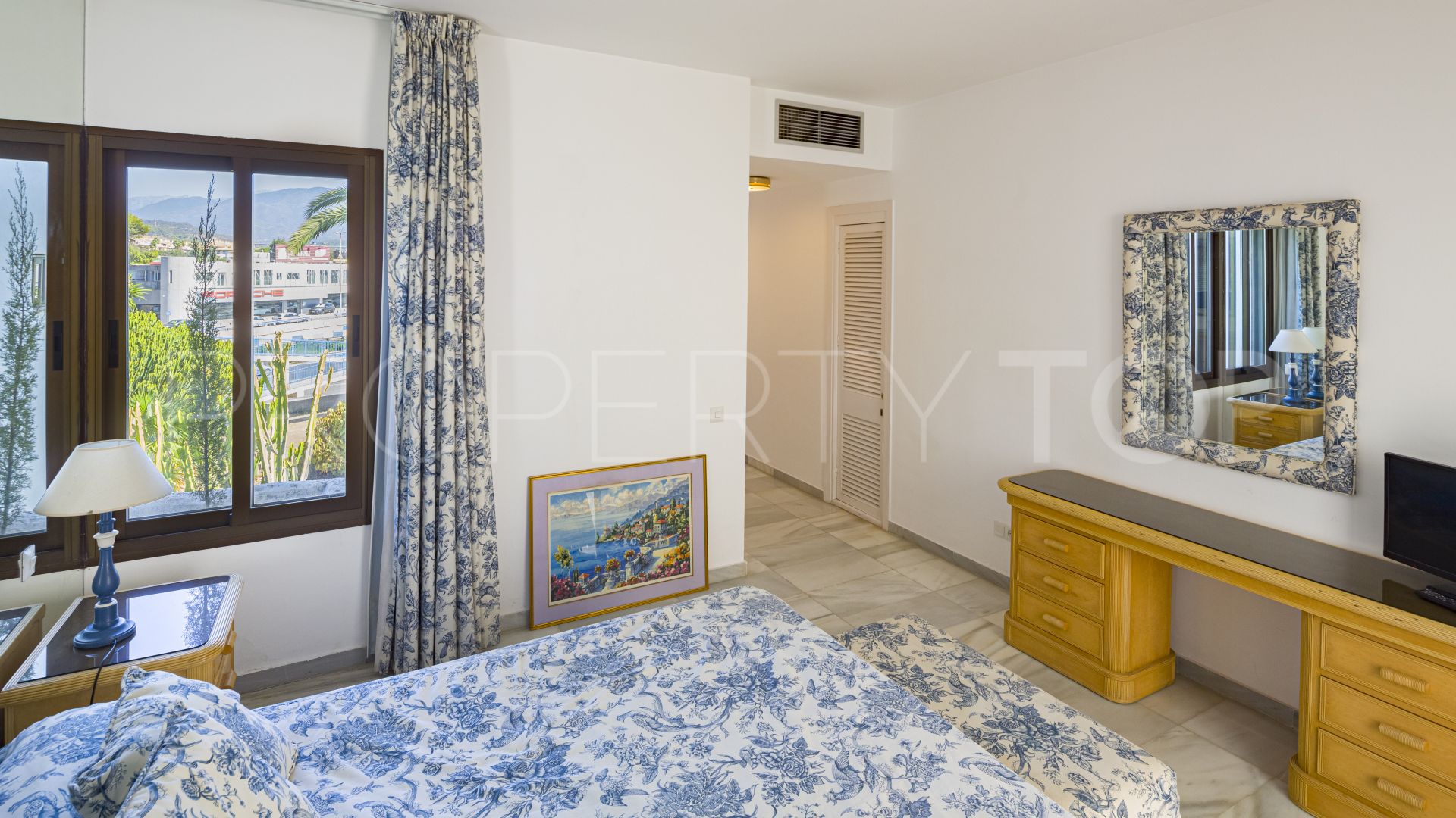 For sale penthouse with 2 bedrooms in Alcazaba