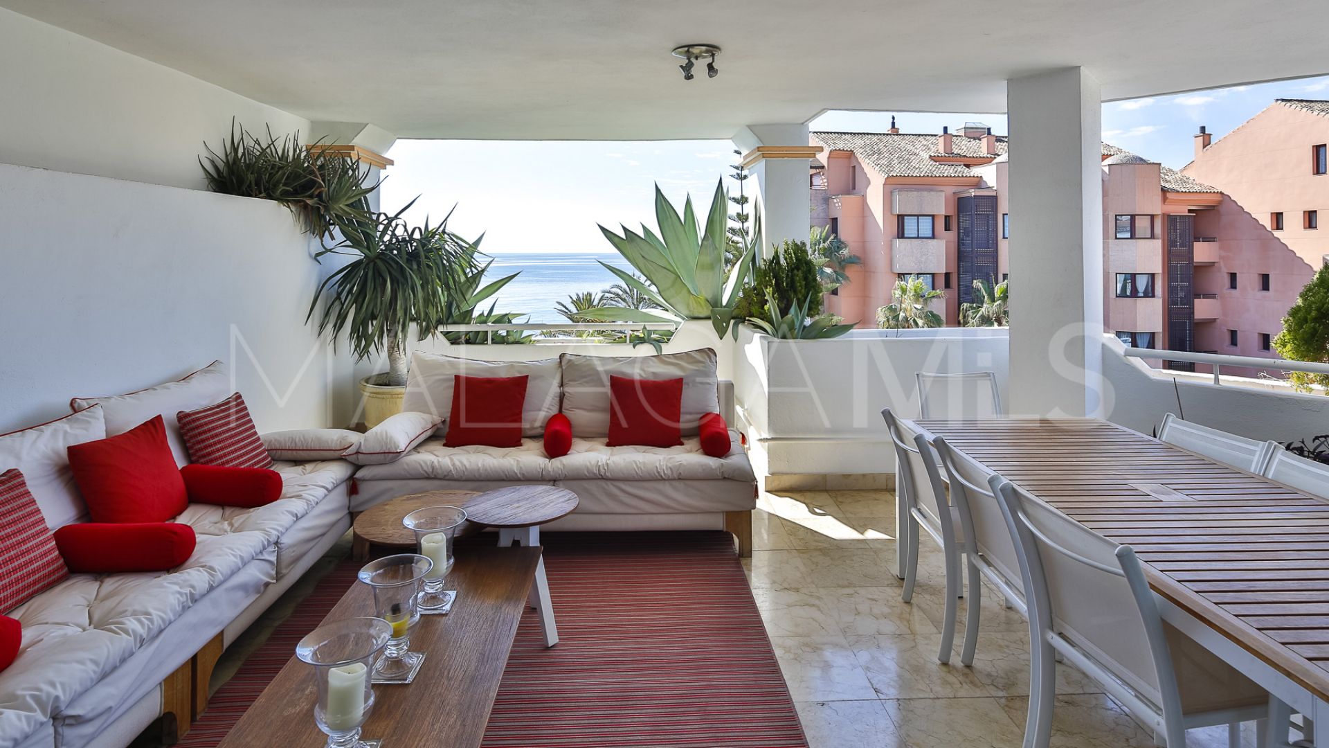 Tvåvånings takvåning for sale in Marbella - Puerto Banus