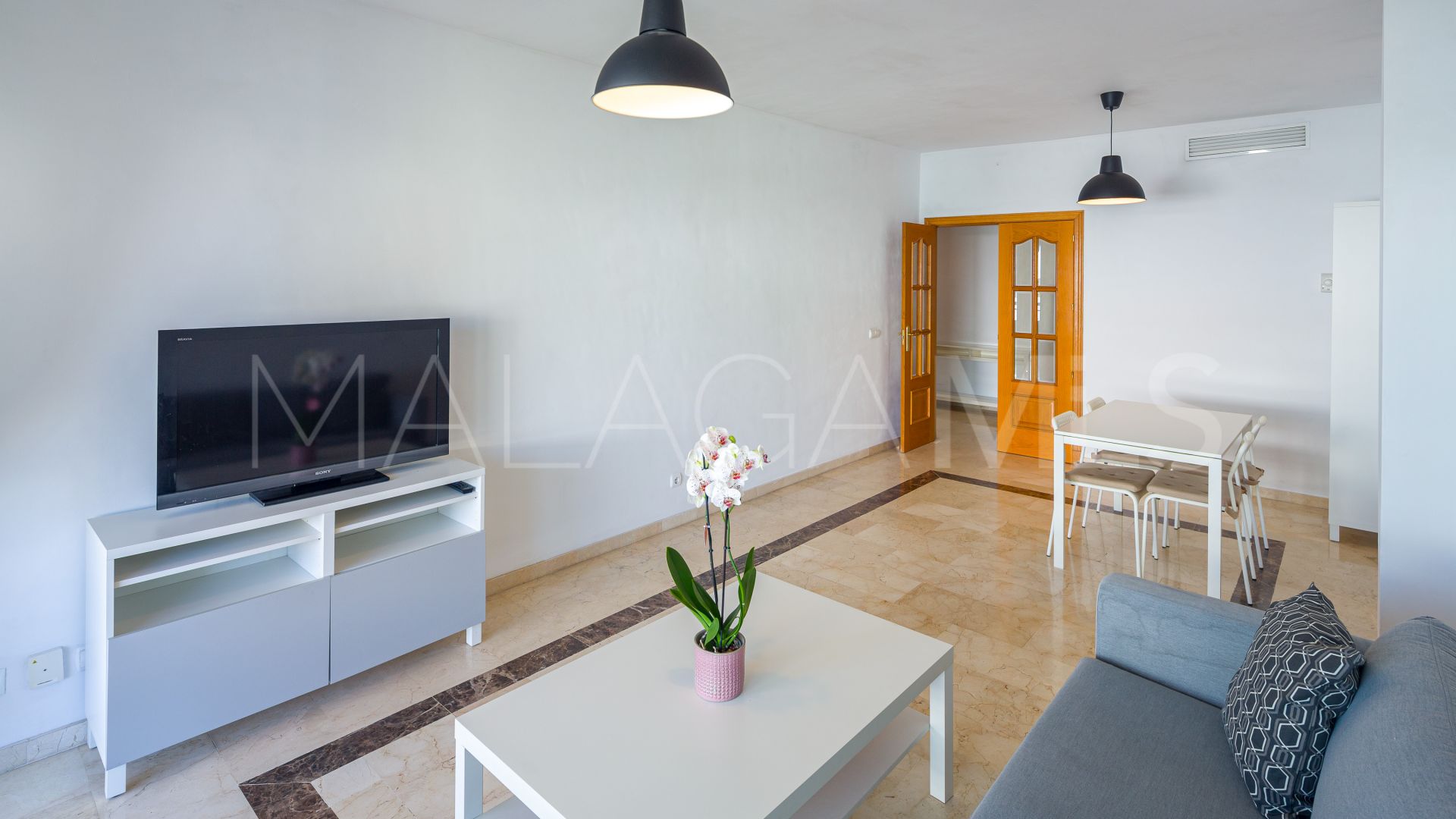 Apartamento for sale with 2 bedrooms in Playa Bajadilla - Puertos