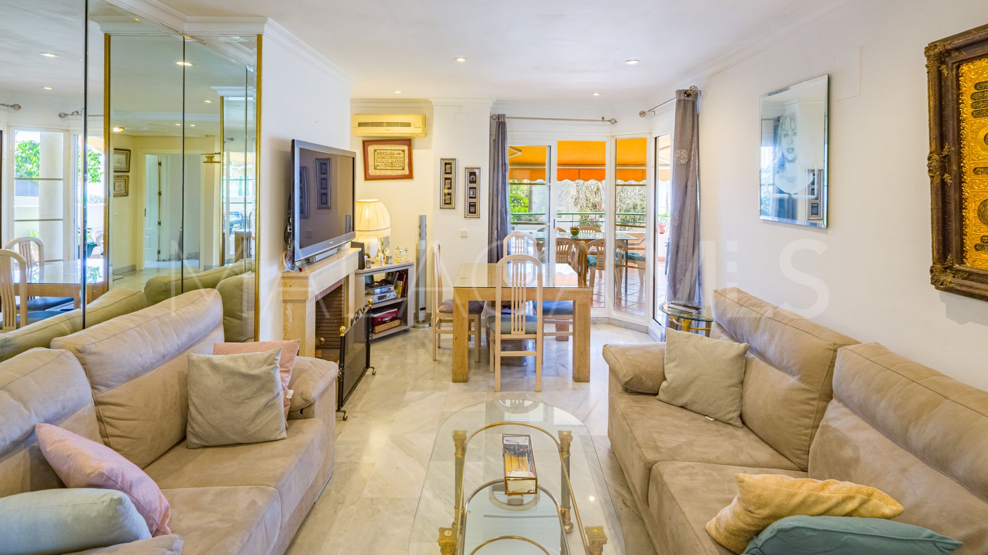 Ground floor duplex for sale in Nueva Andalucia