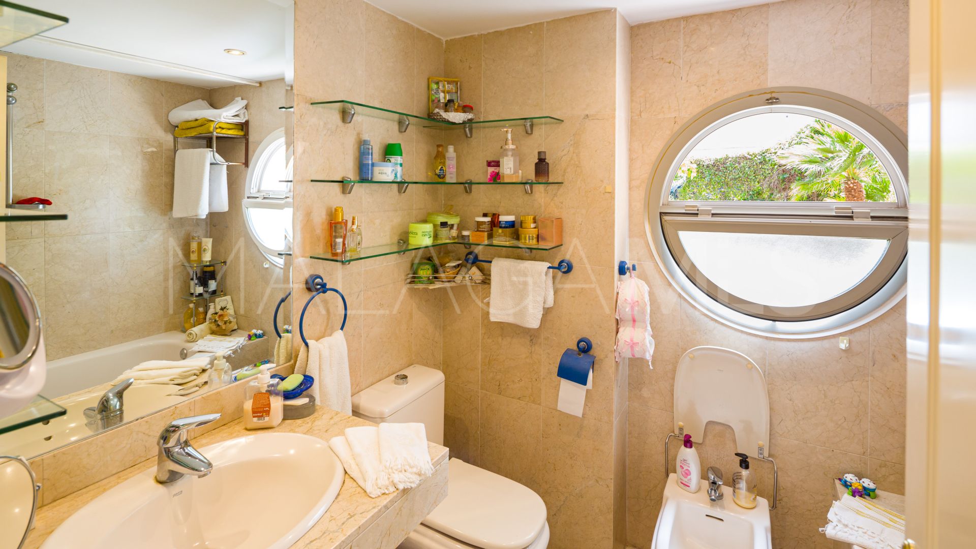 Ground floor duplex for sale in Nueva Andalucia