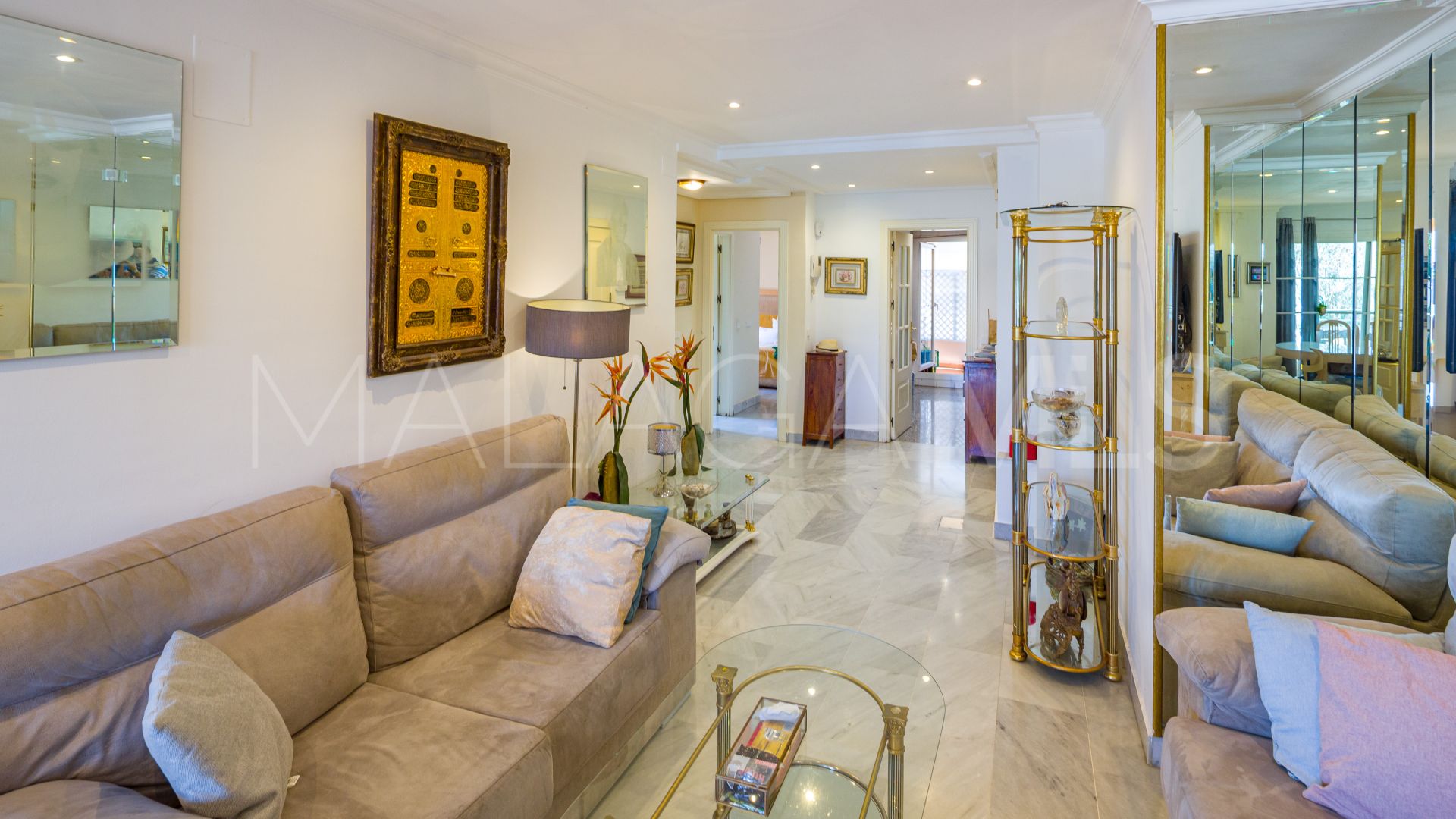 Ground floor duplex for sale in Nueva Andalucia