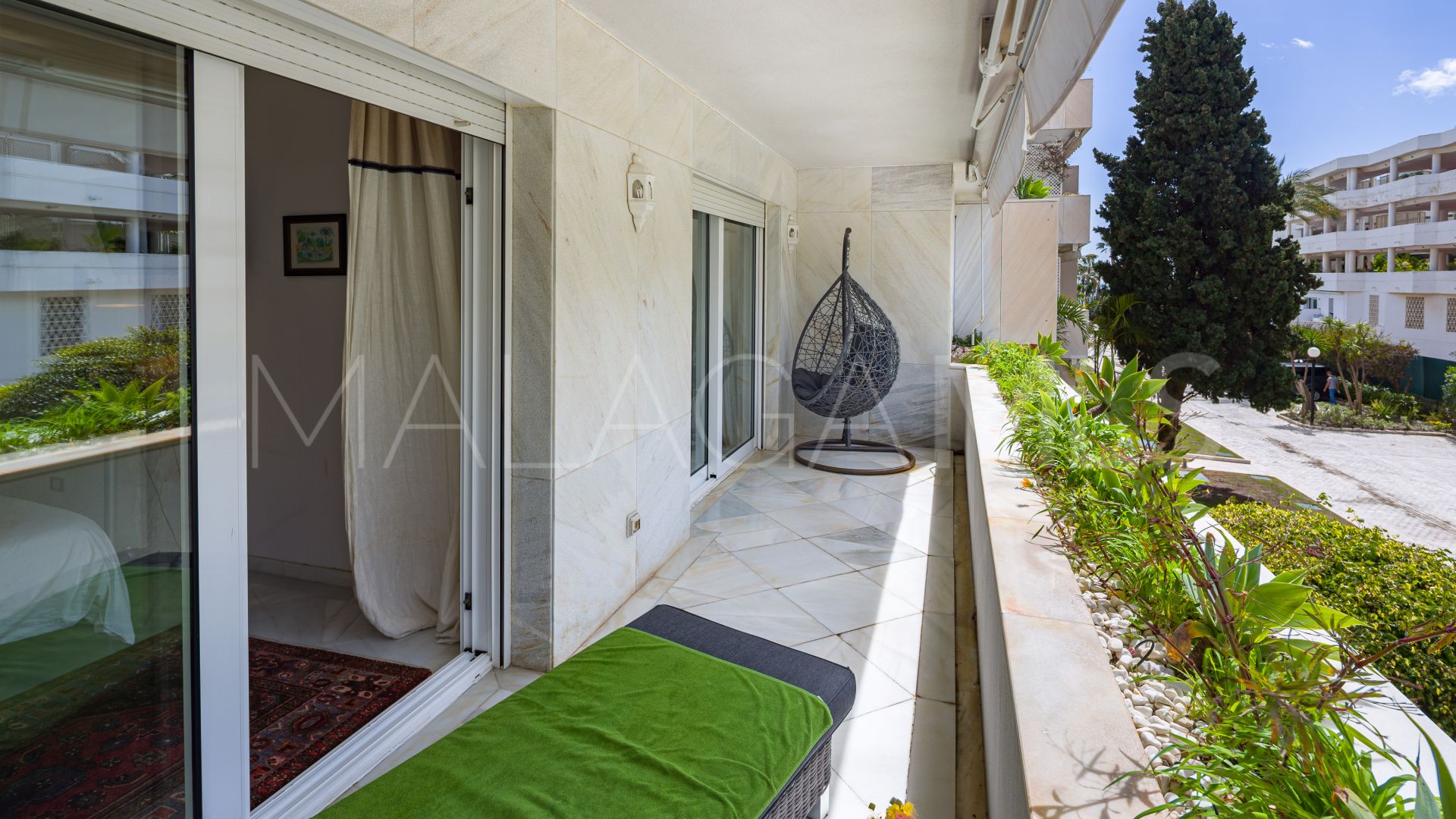 Buy Los Granados apartment with 3 bedrooms