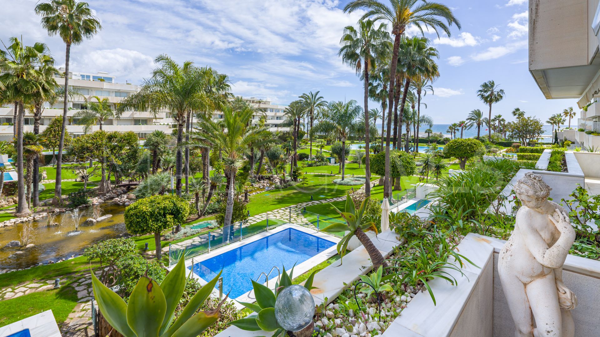 Buy Los Granados apartment with 3 bedrooms