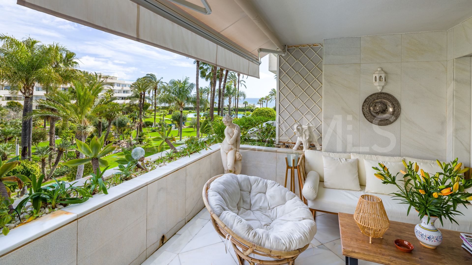 Buy Los Granados apartment with 3 bedrooms