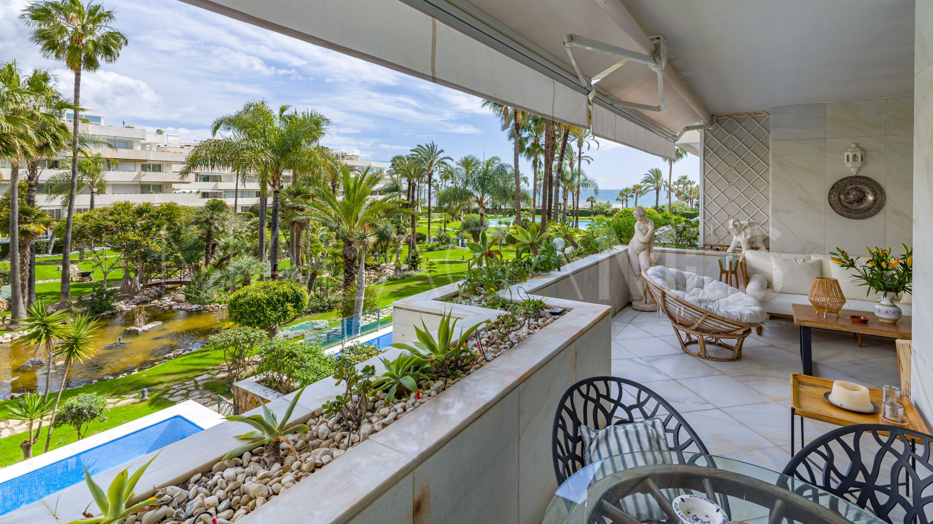 Buy Los Granados apartment with 3 bedrooms