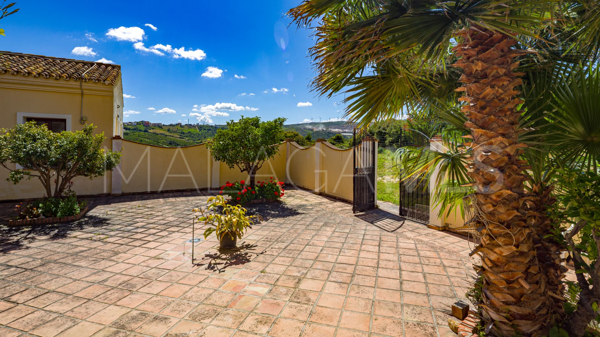 Finca for sale in Casares Montaña