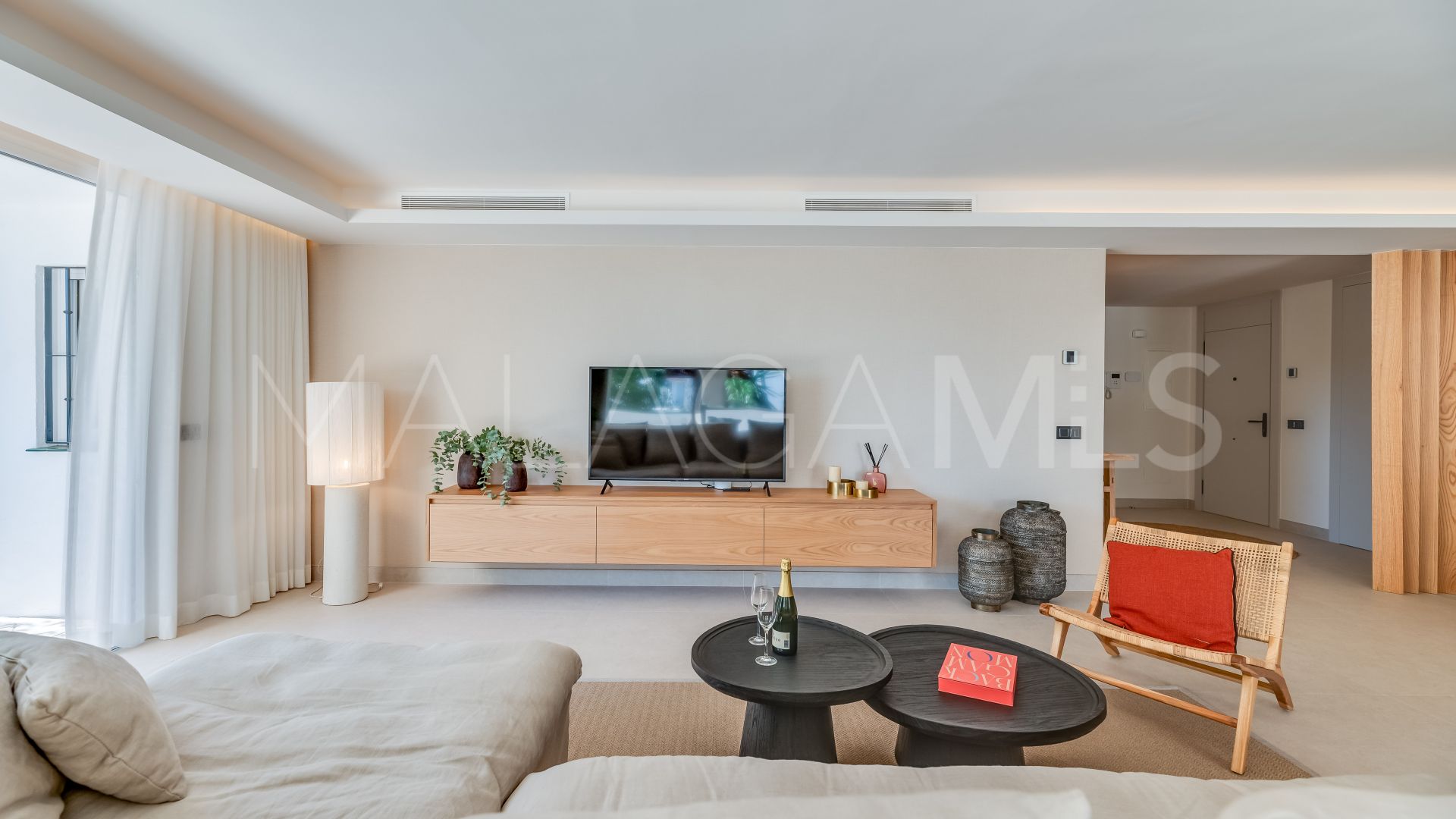 Apartamento planta baja a la venta with 3 bedrooms in Atalaya Golf