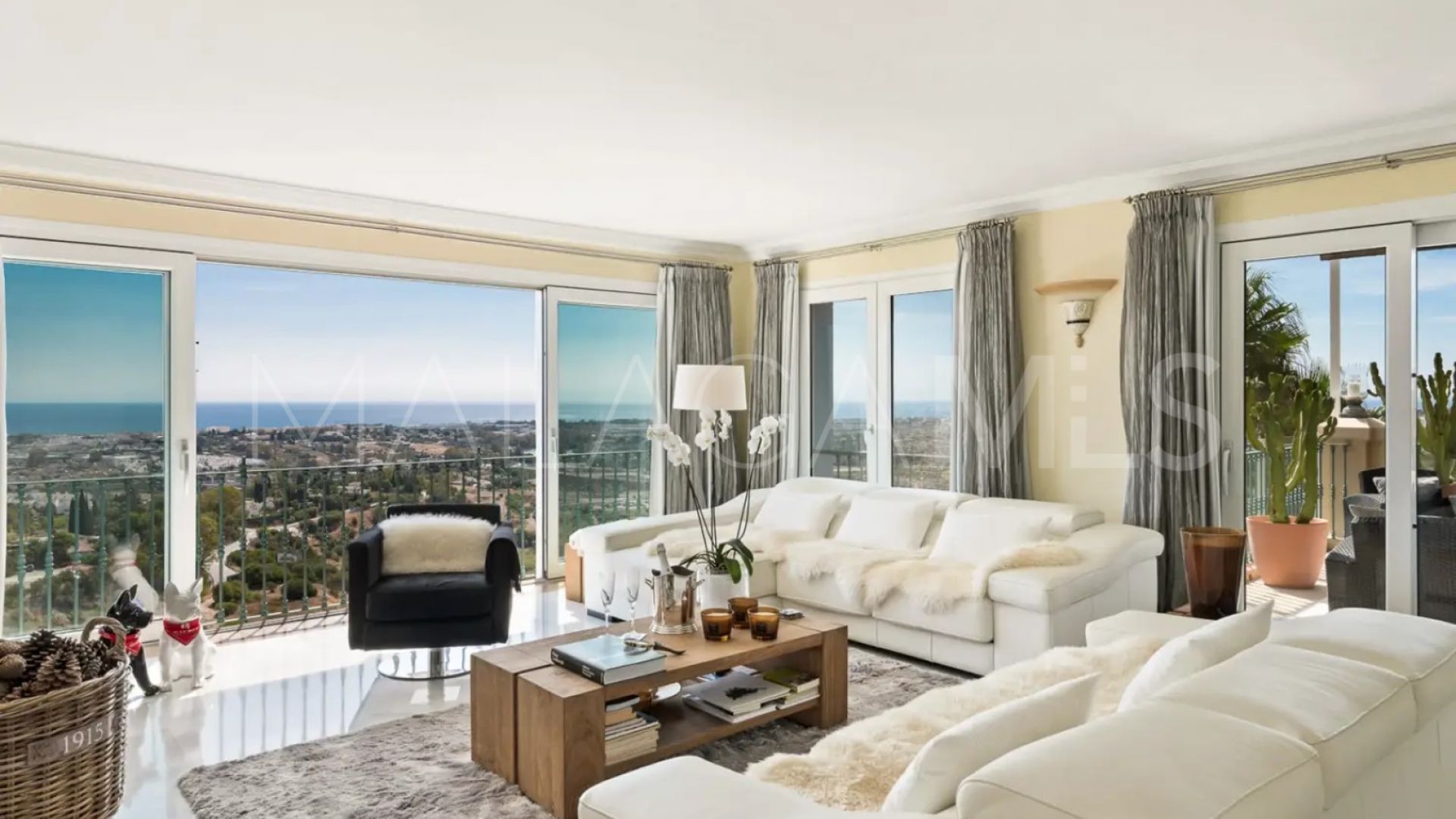Zweistöckiges penthouse for sale in Monte Halcones
