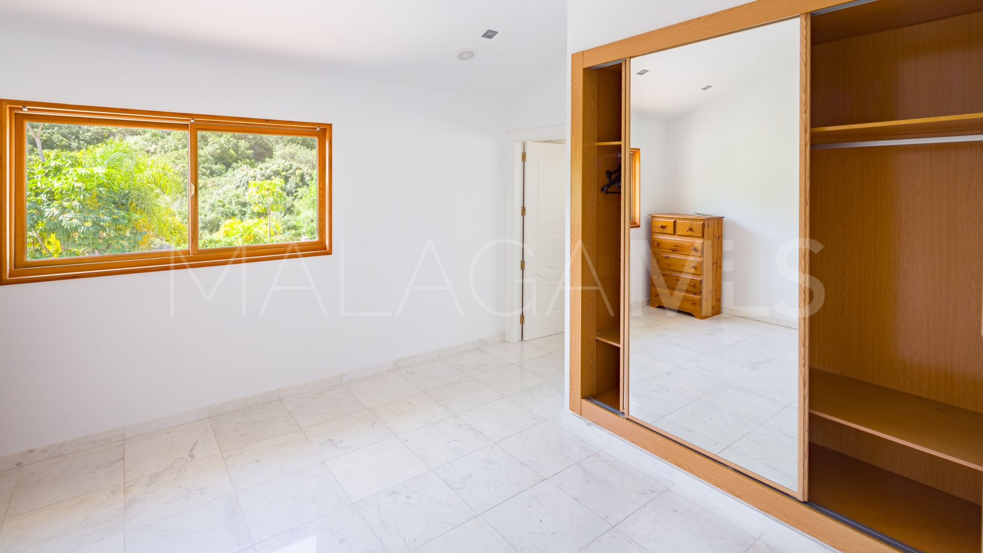 Se vende villa in Paraiso Alto de 5 bedrooms