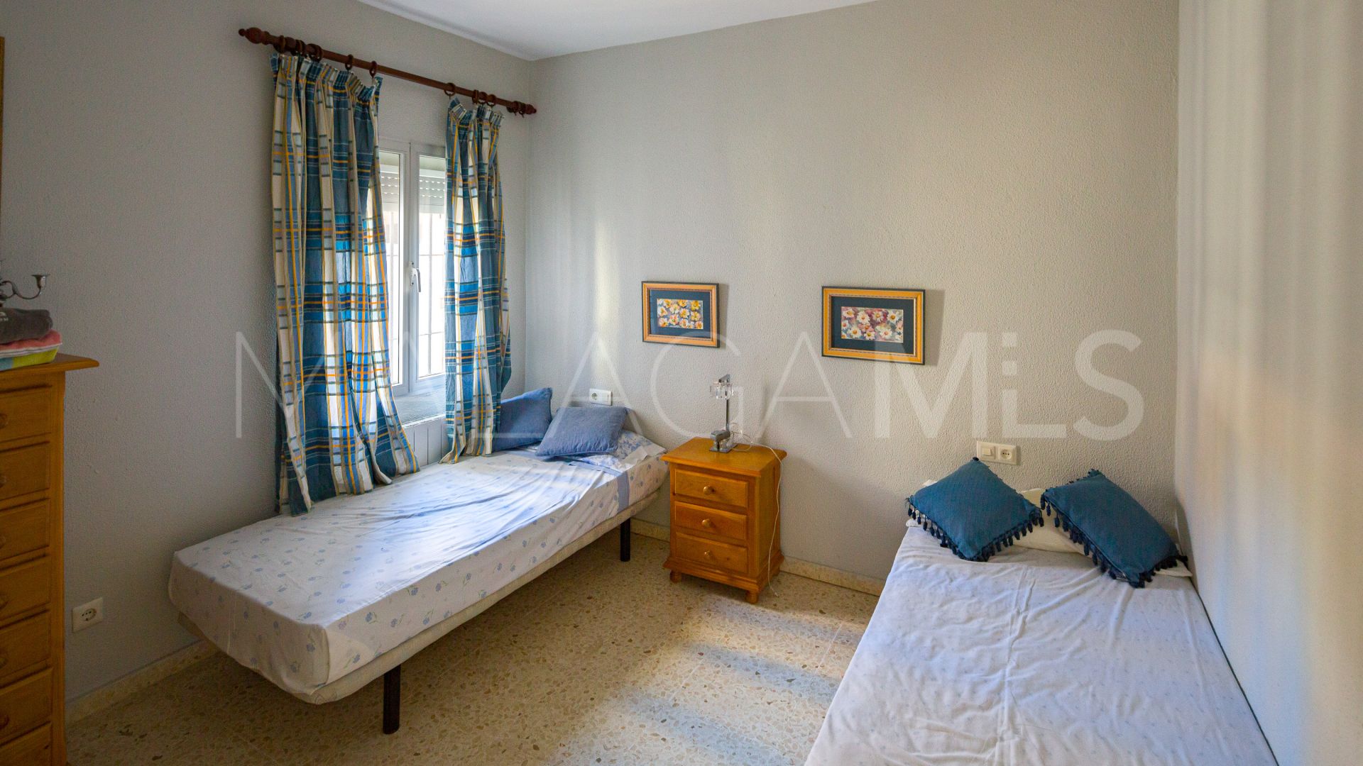 Villa for sale in Elviria Playa