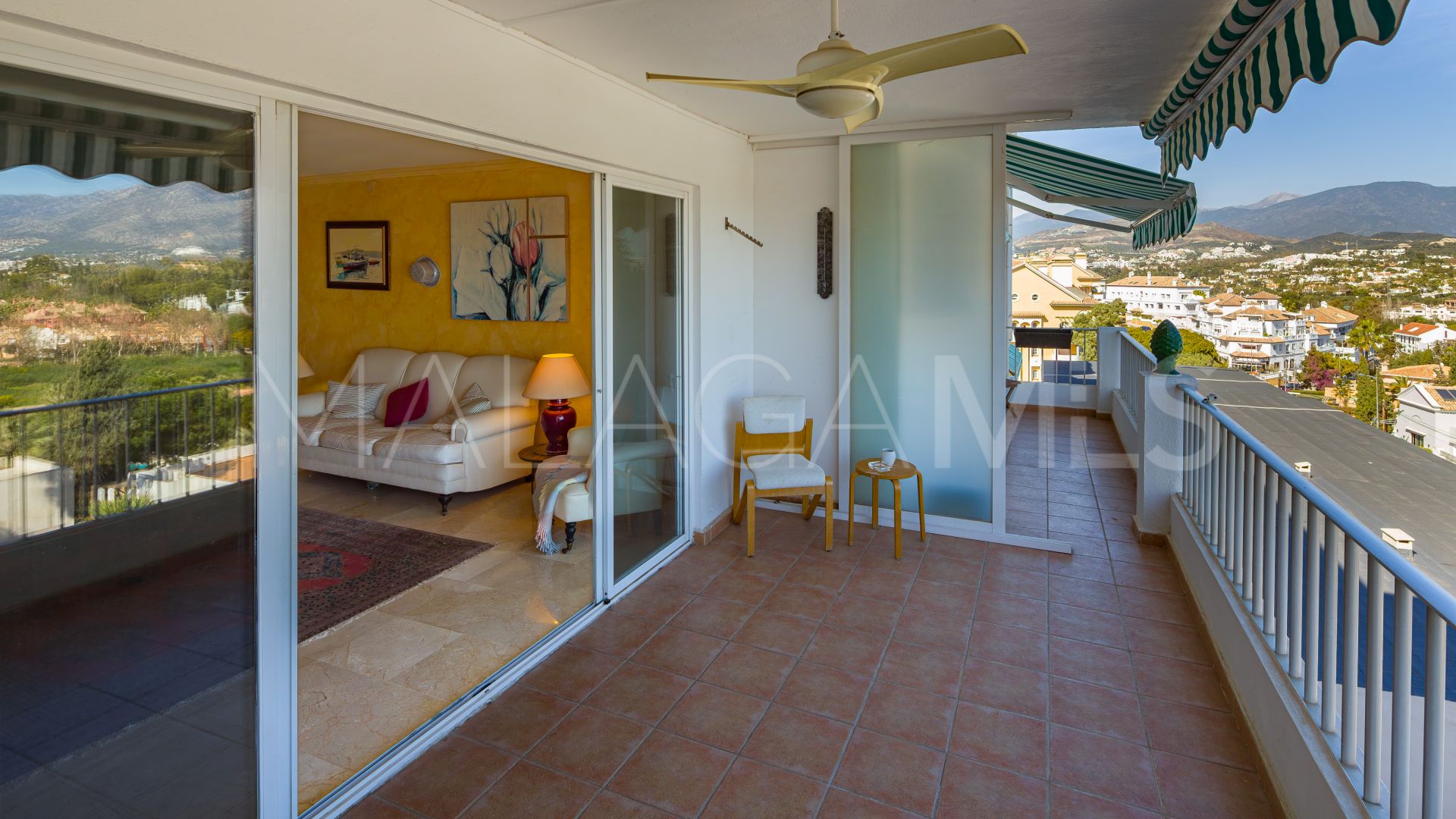3 bedrooms apartment in Nueva Andalucia for sale
