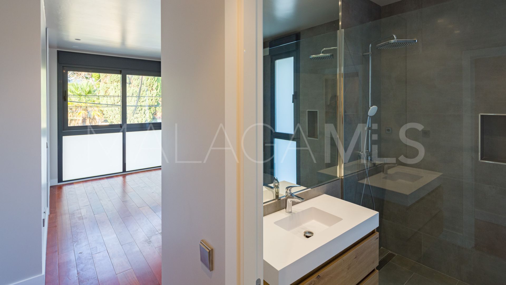 Villa for sale in Marbesa