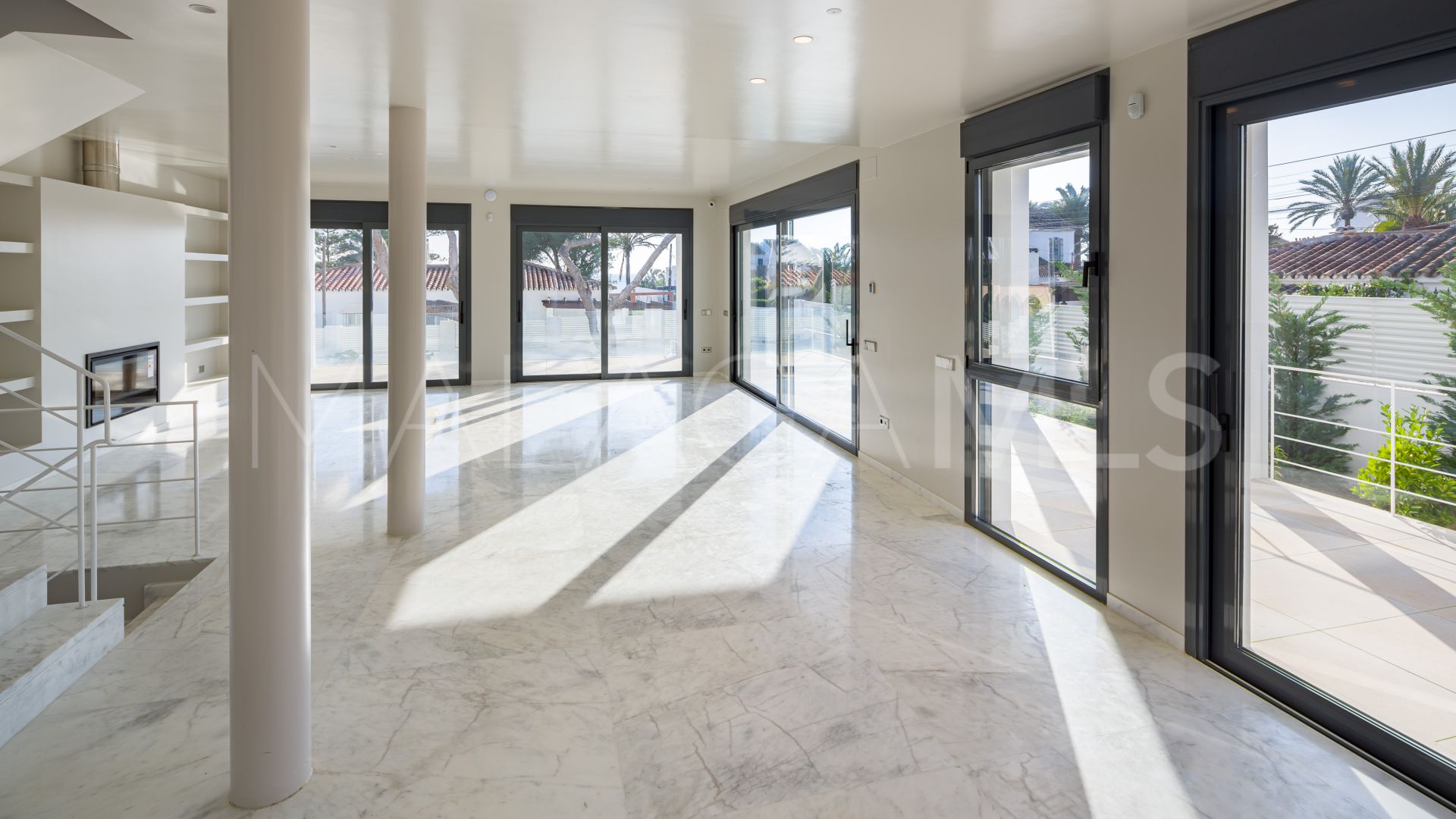 Villa for sale in Marbesa