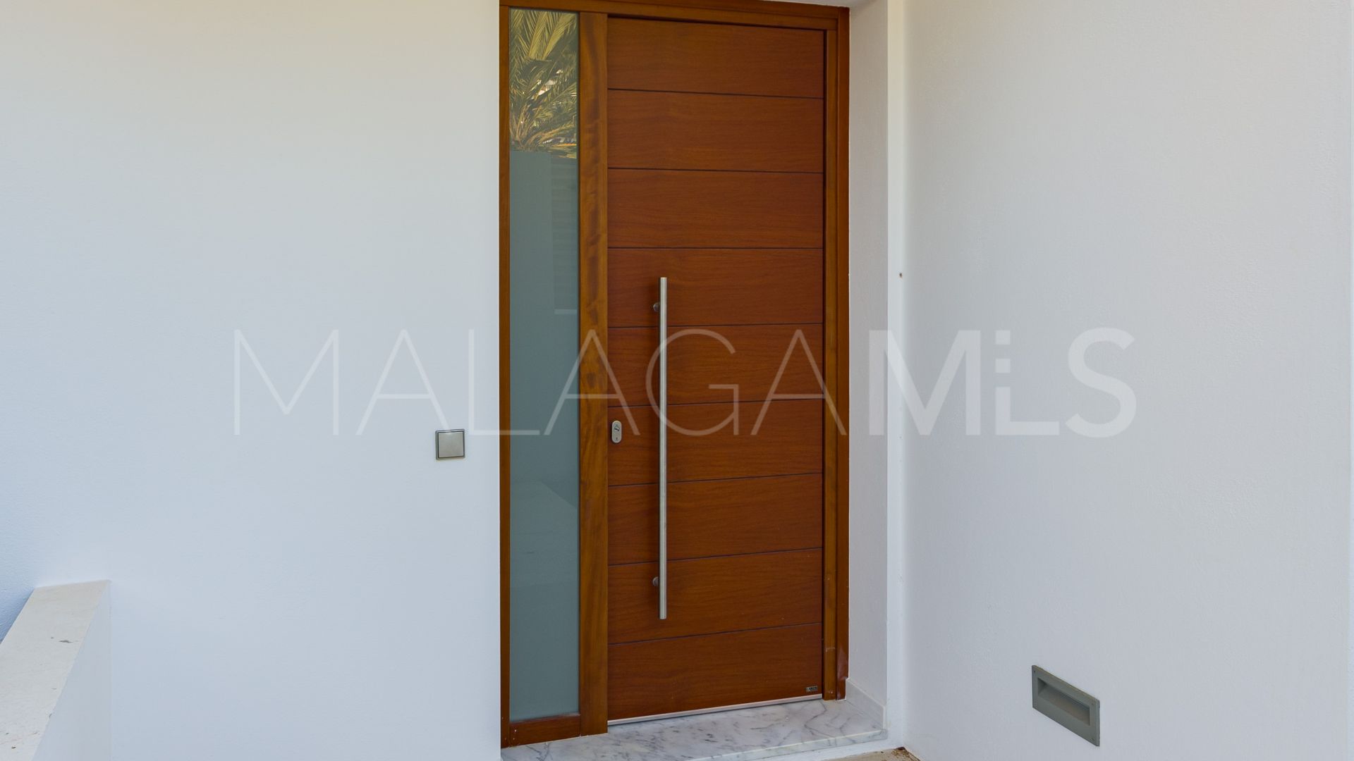 Villa for sale in Marbesa