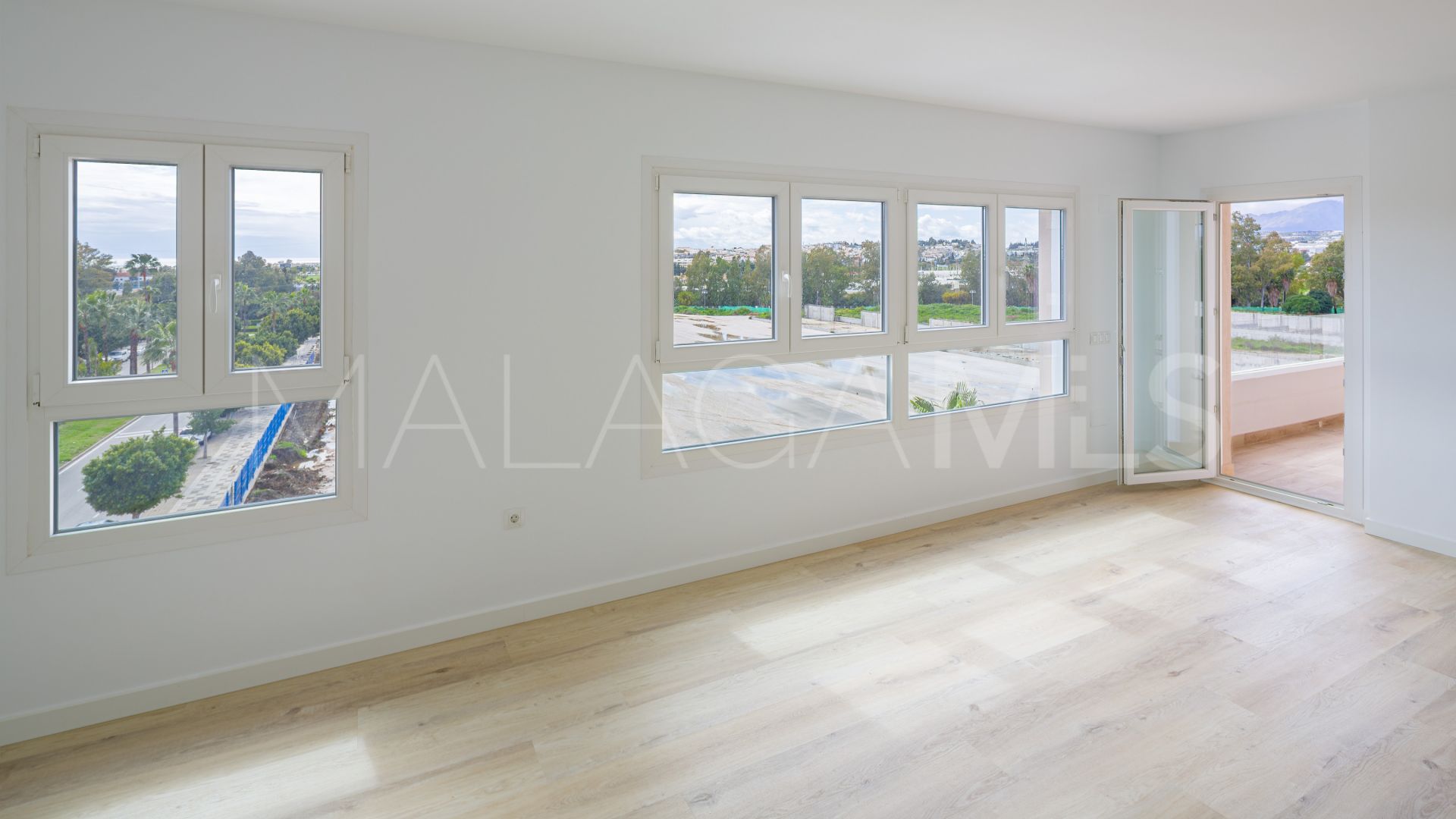 Nueva Andalucia, apartamento for sale with 2 bedrooms