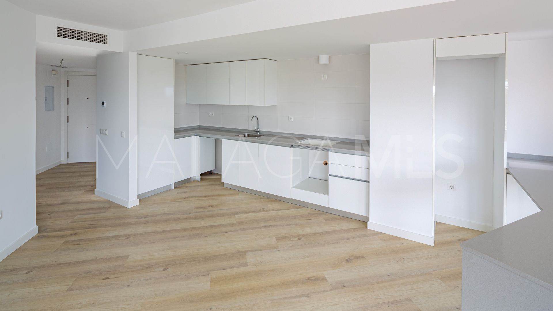 Nueva Andalucia, apartamento for sale with 2 bedrooms