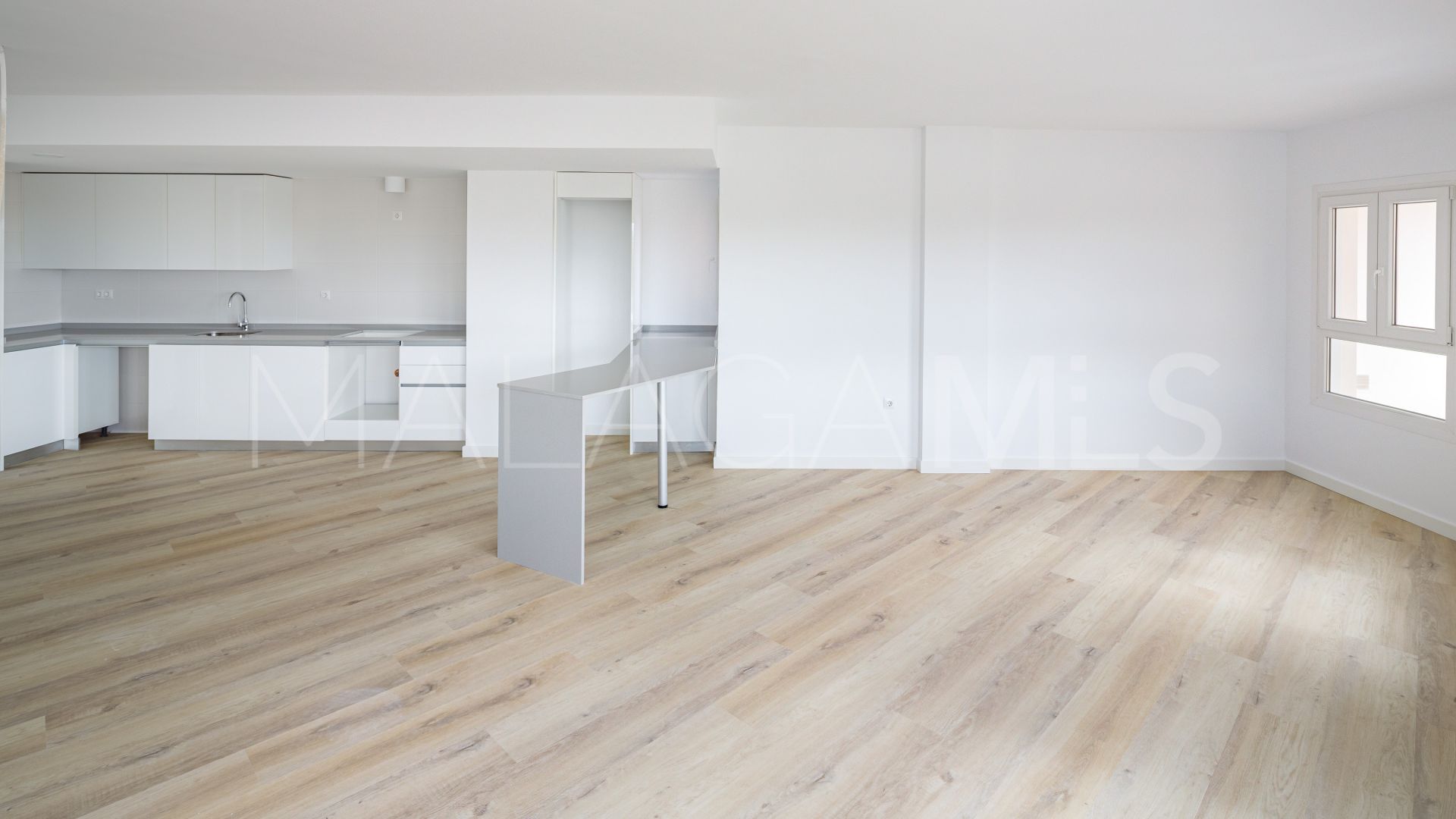 Nueva Andalucia, apartamento for sale with 2 bedrooms
