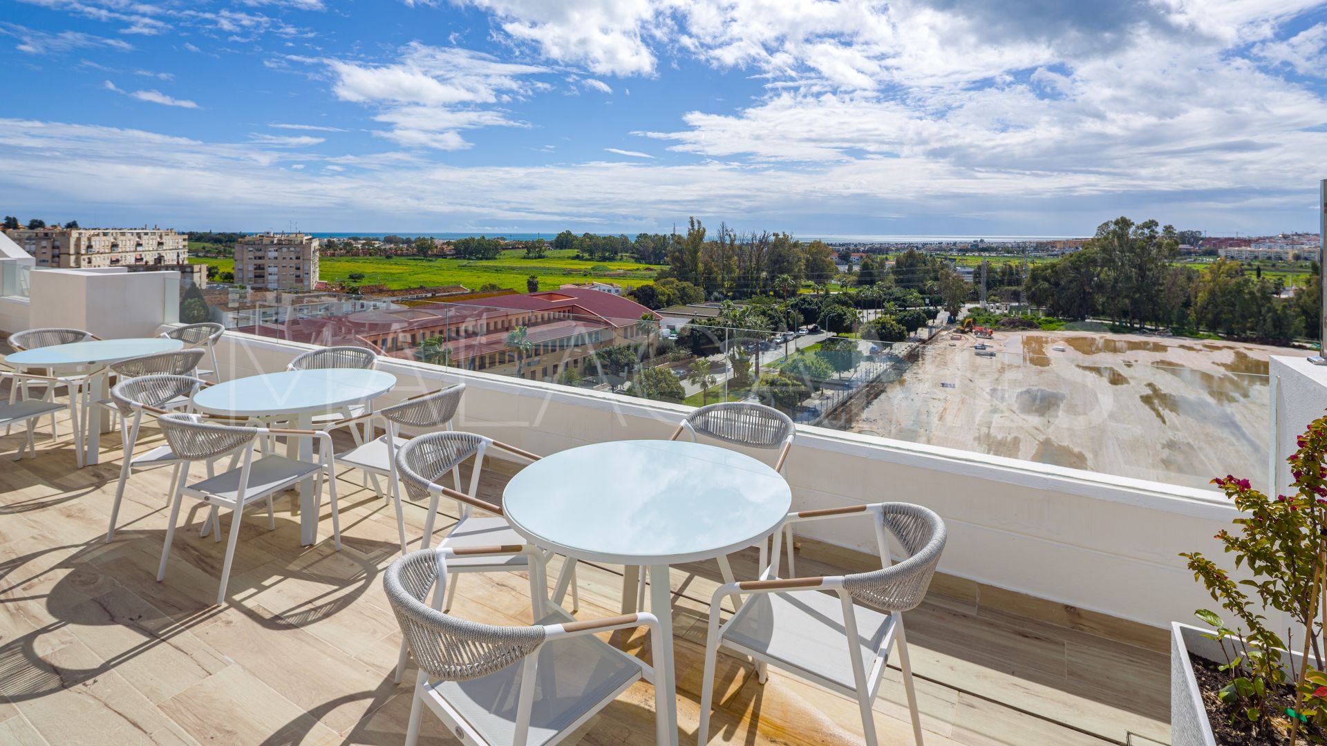 Nueva Andalucia, apartamento for sale with 2 bedrooms