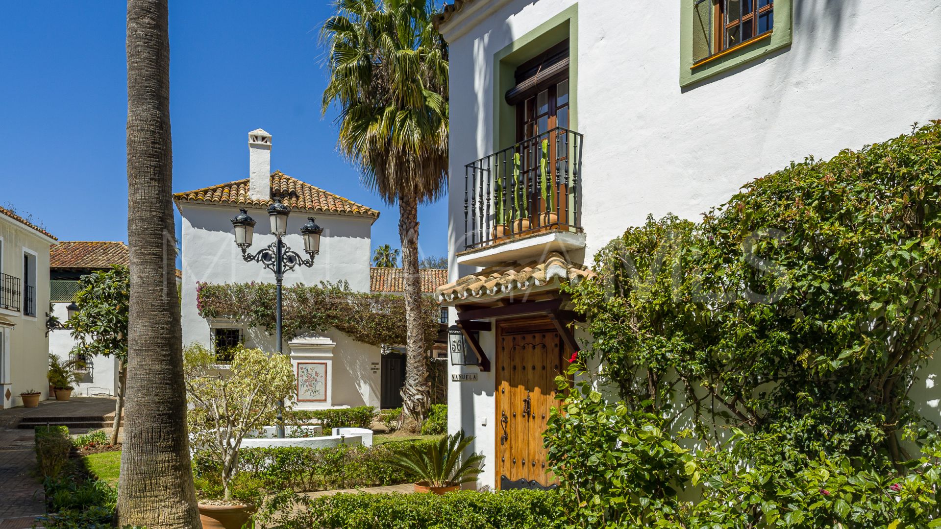 Maison de ville for sale in Guadalmina Baja
