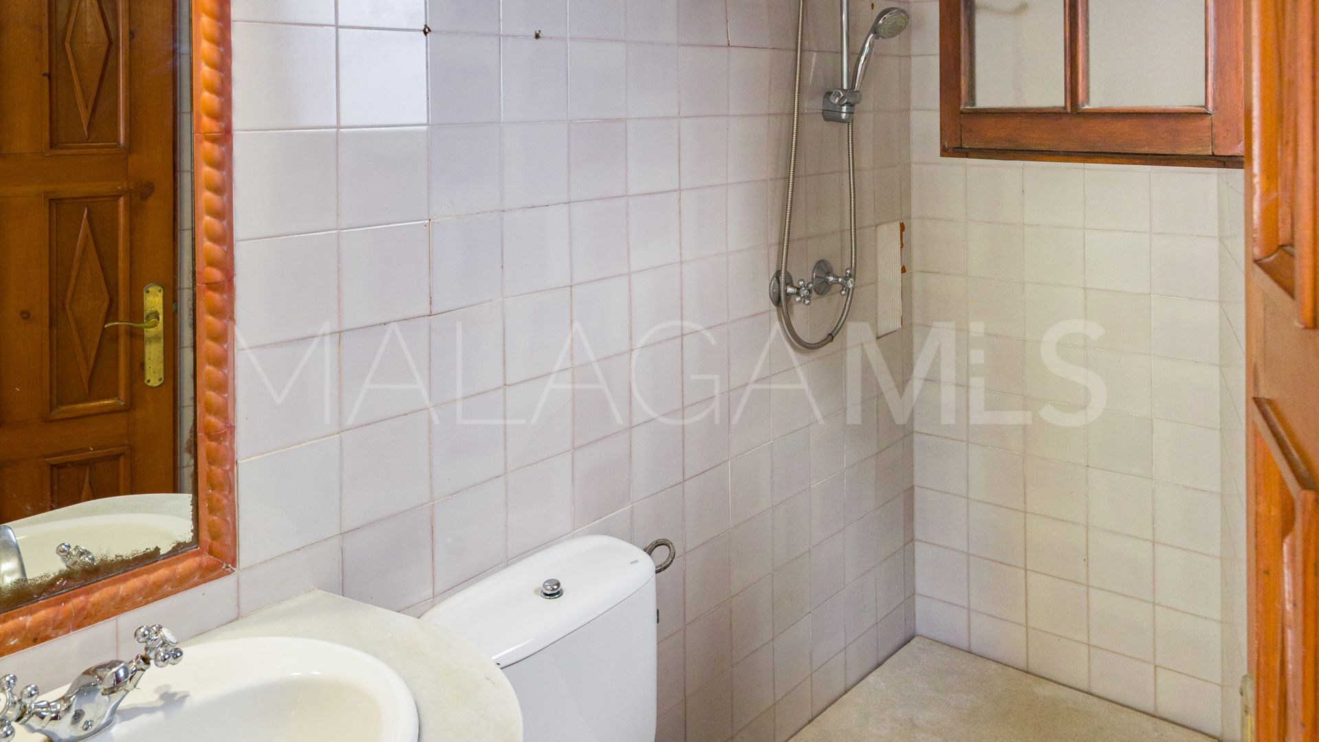 Maison de ville for sale in Guadalmina Baja