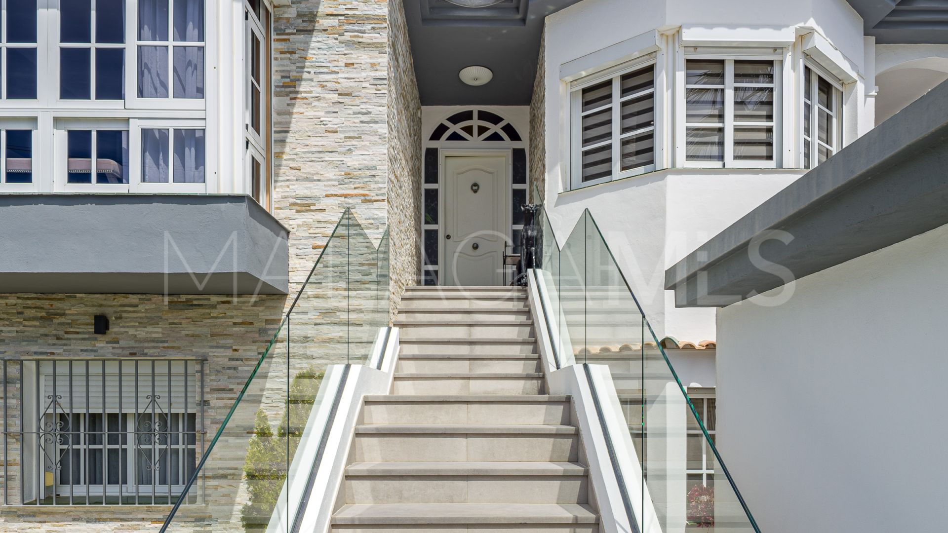 Villa for sale in Buenas Noches with 3 bedrooms