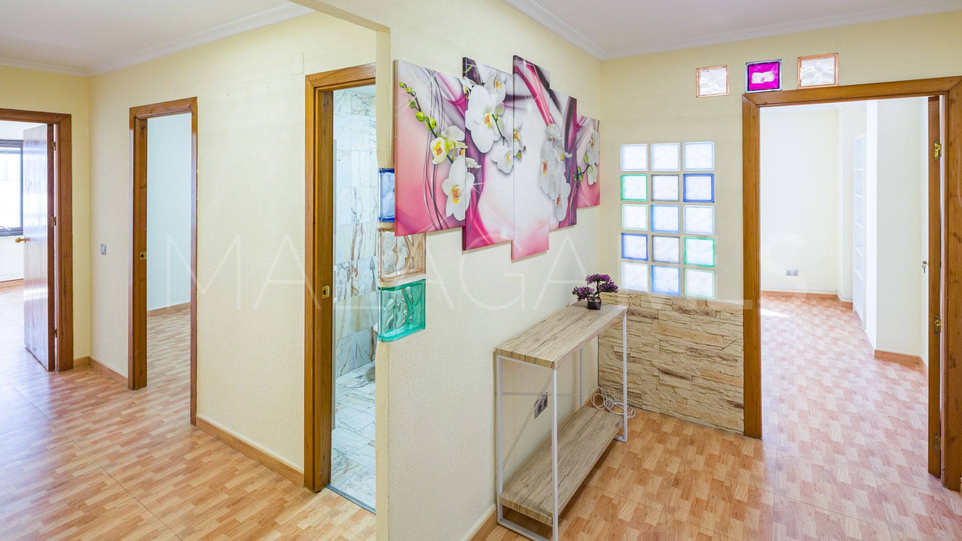 Büro for sale in Marbella Centro