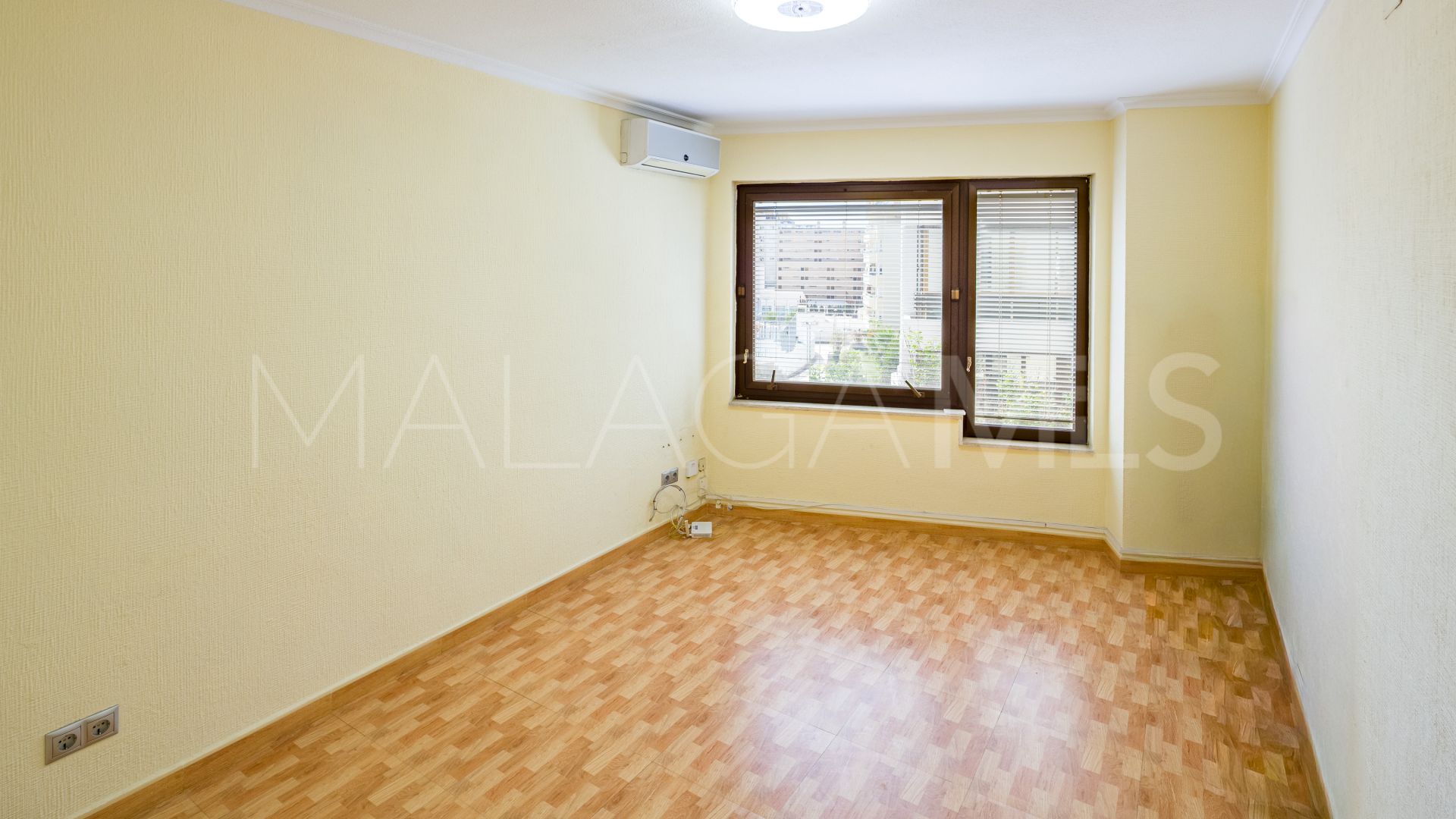 Büro for sale in Marbella Centro