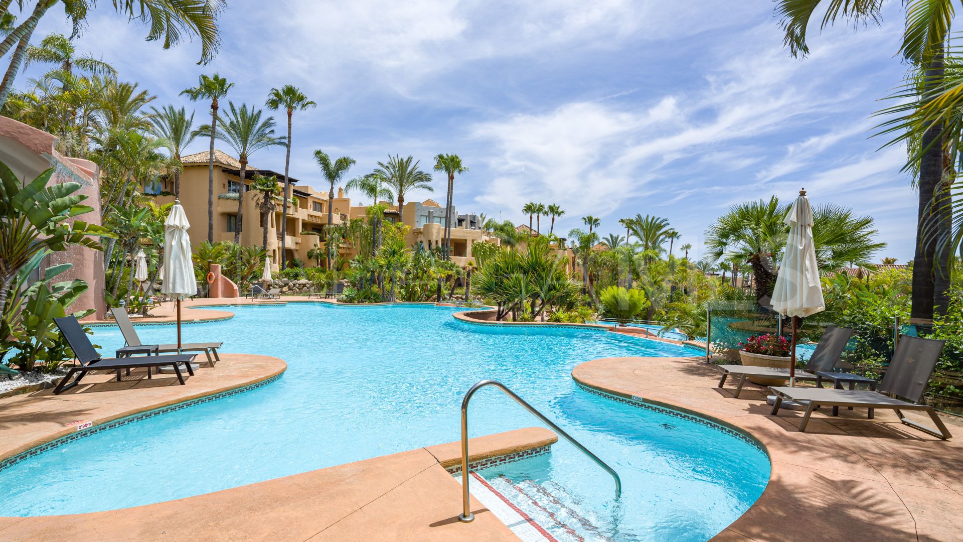 Appartement rez de chaussée for sale in Sierra Blanca