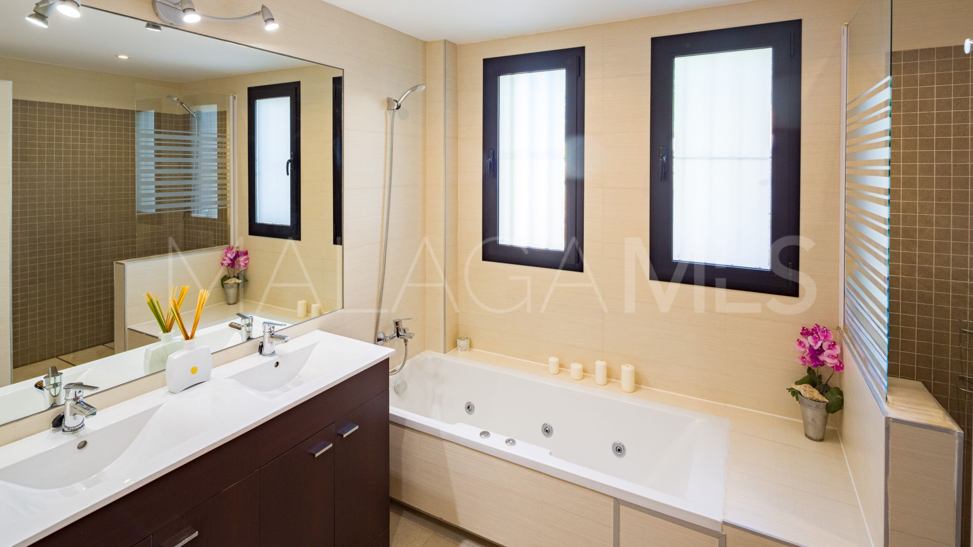 Selwo ground floor apartment for sale